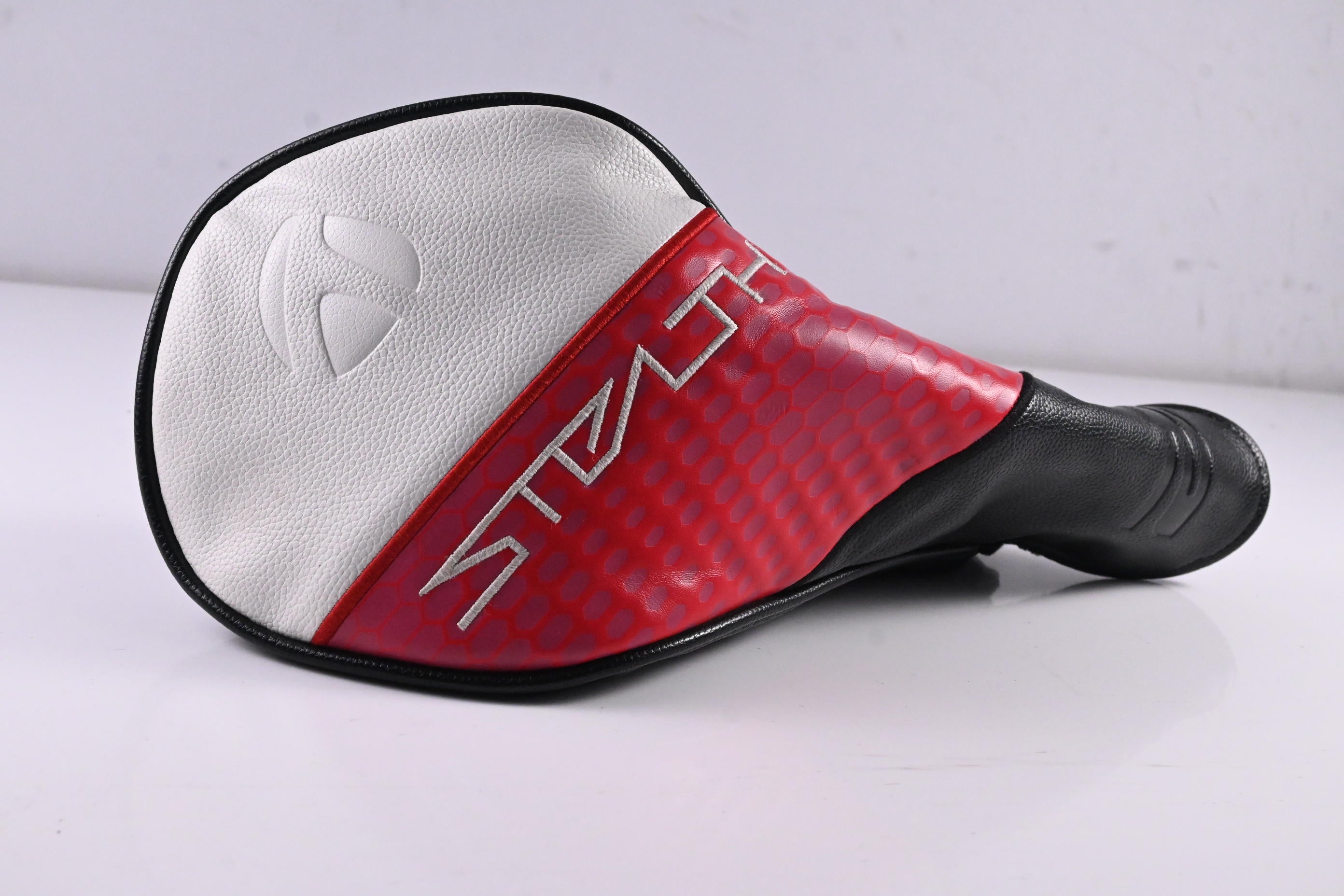 Taylormade Stealth 2 Driver / 9 Degree / Stiff Flex HZRDUS Yellow 63 Shaft