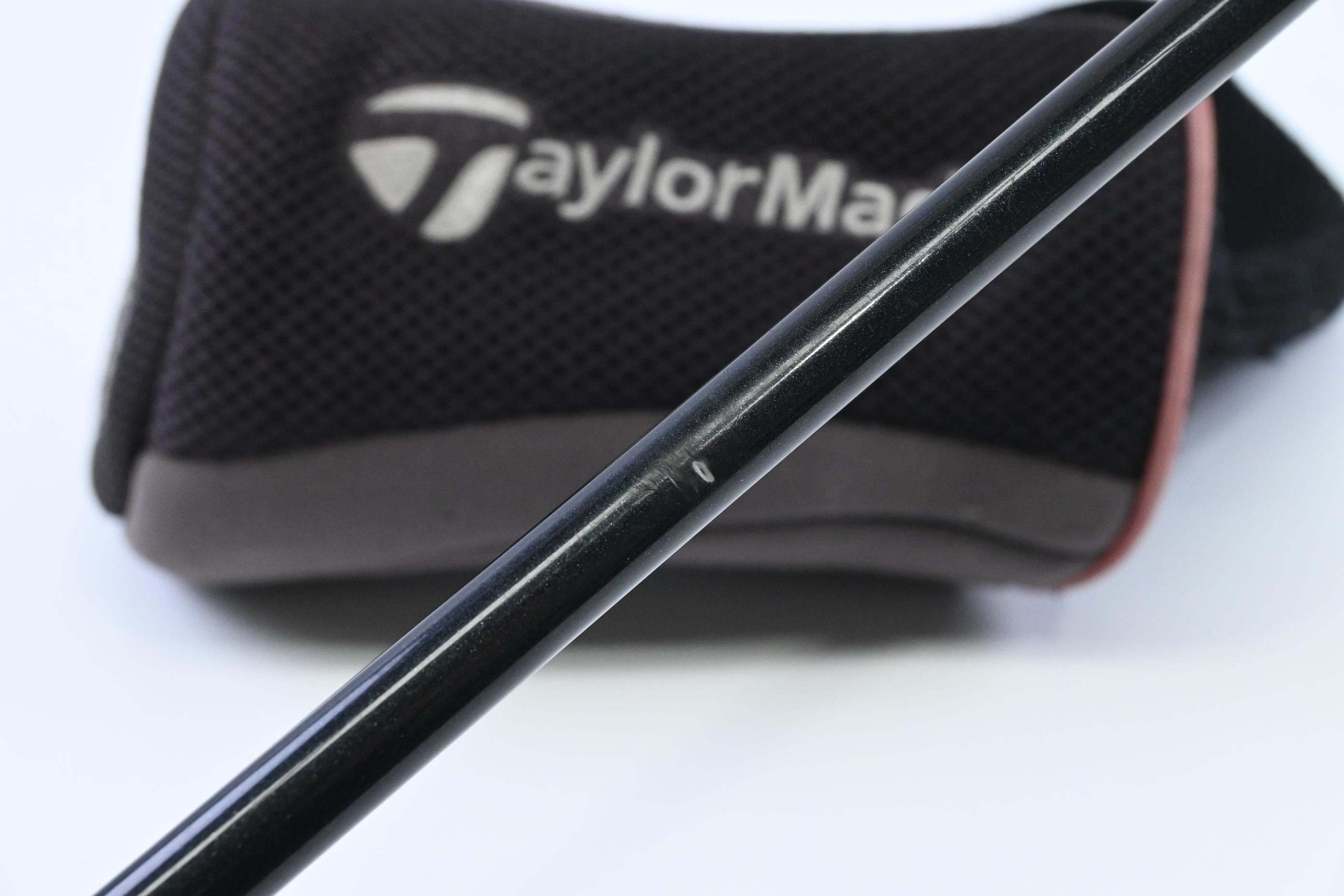 Taylormade R360 Ti Driver / 8.5 Degree / Stiff Flex Taylormade Bubble Ultralite