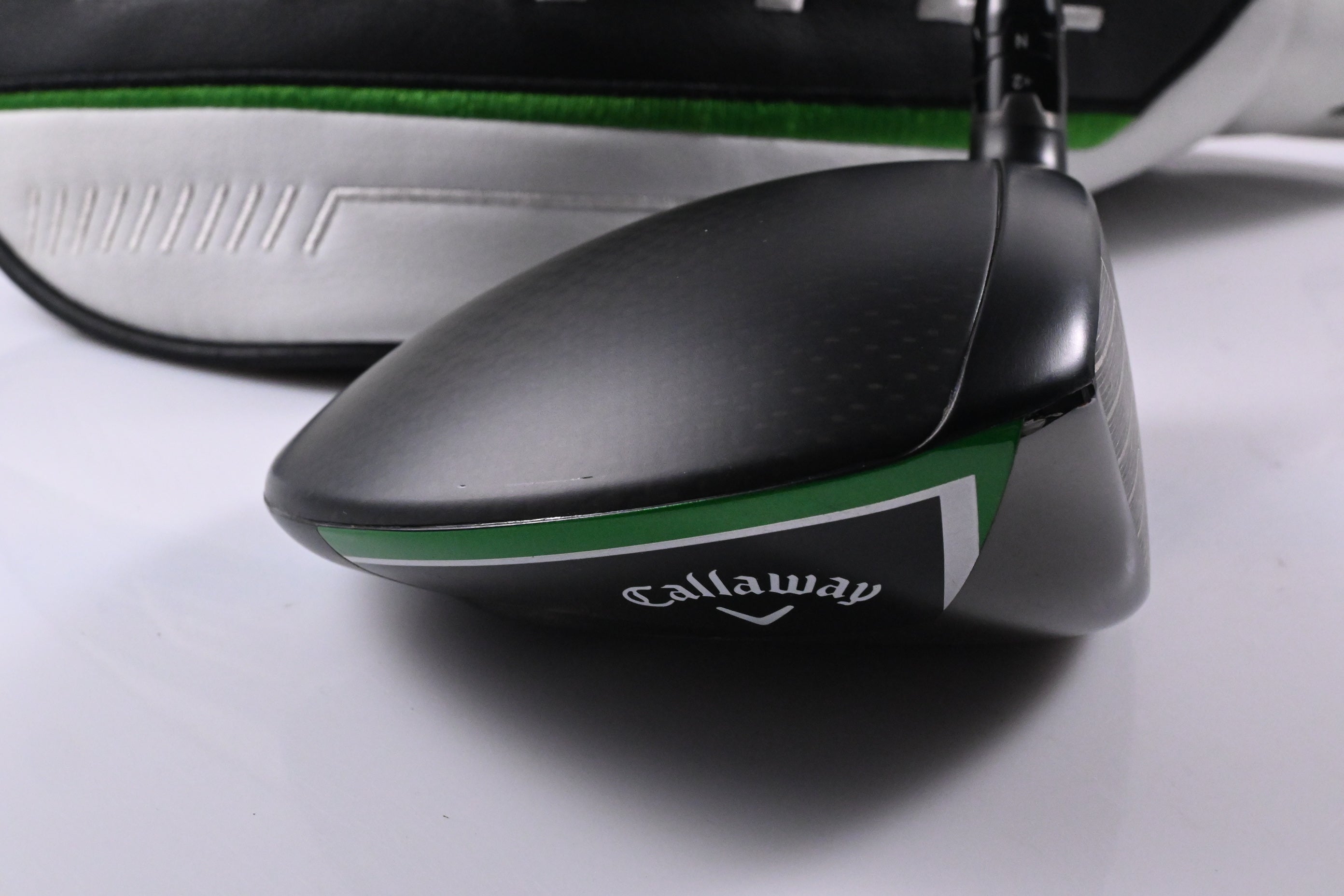 Callaway Elyte X Driver / 10.5 Degree / Regular Flex Denali Charcoal 50 Shaft