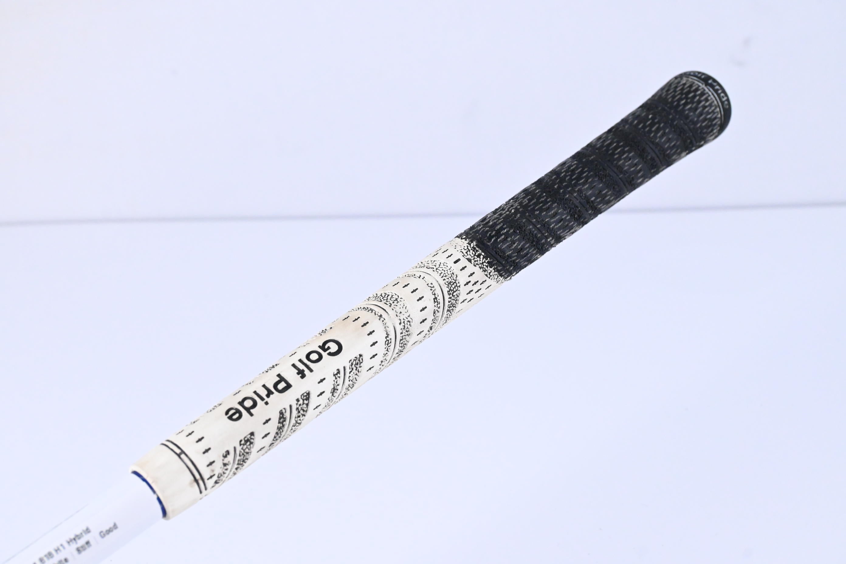 Titleist 818 H1 #3 Hybrid / 19 Degree / Stiff Flex Diamana S+ 82 Shaft