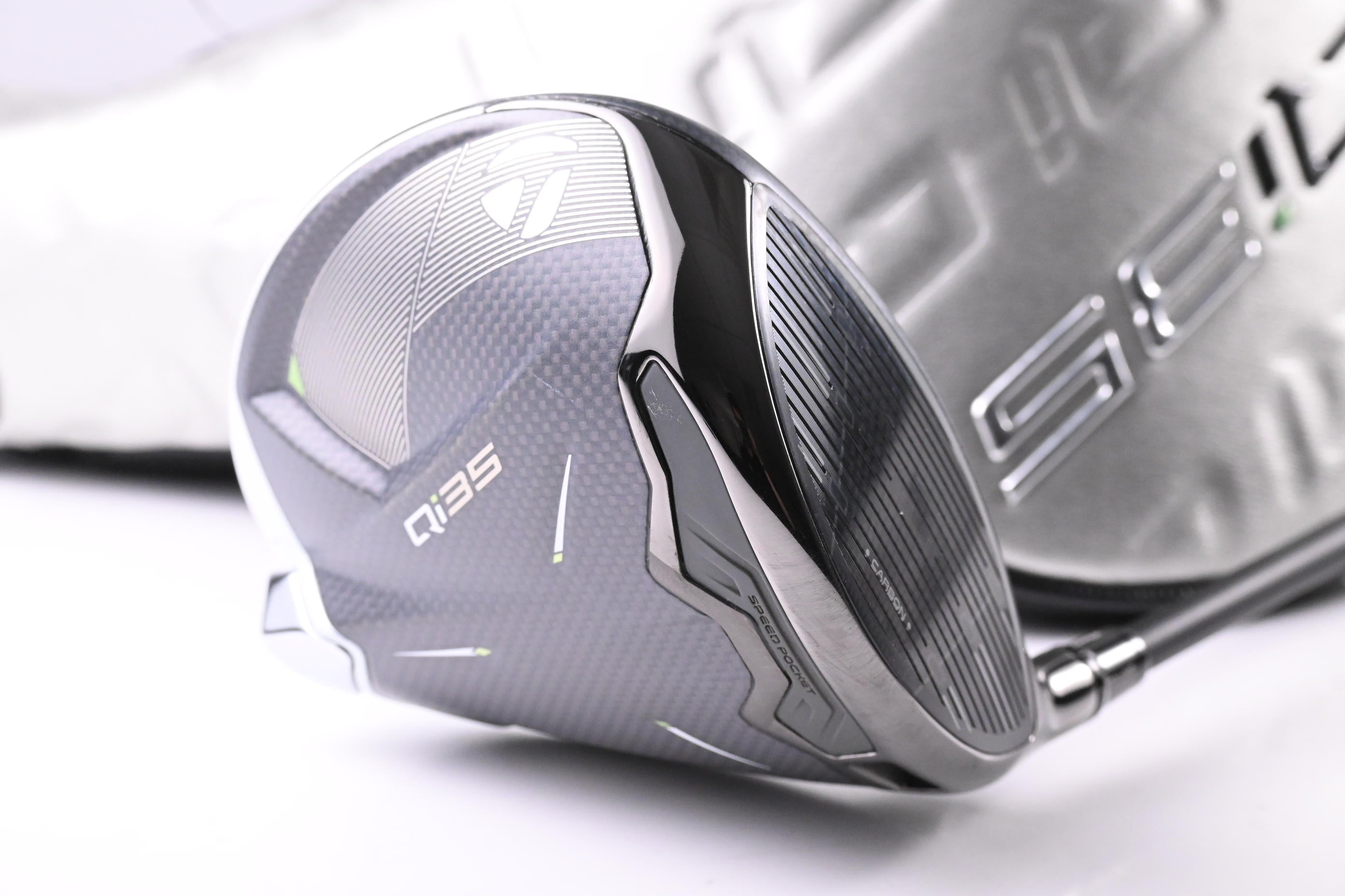 Taylormade Qi35 Max Lite Driver / 12 Degree / Regular Flex Vanquish 4 Shaft