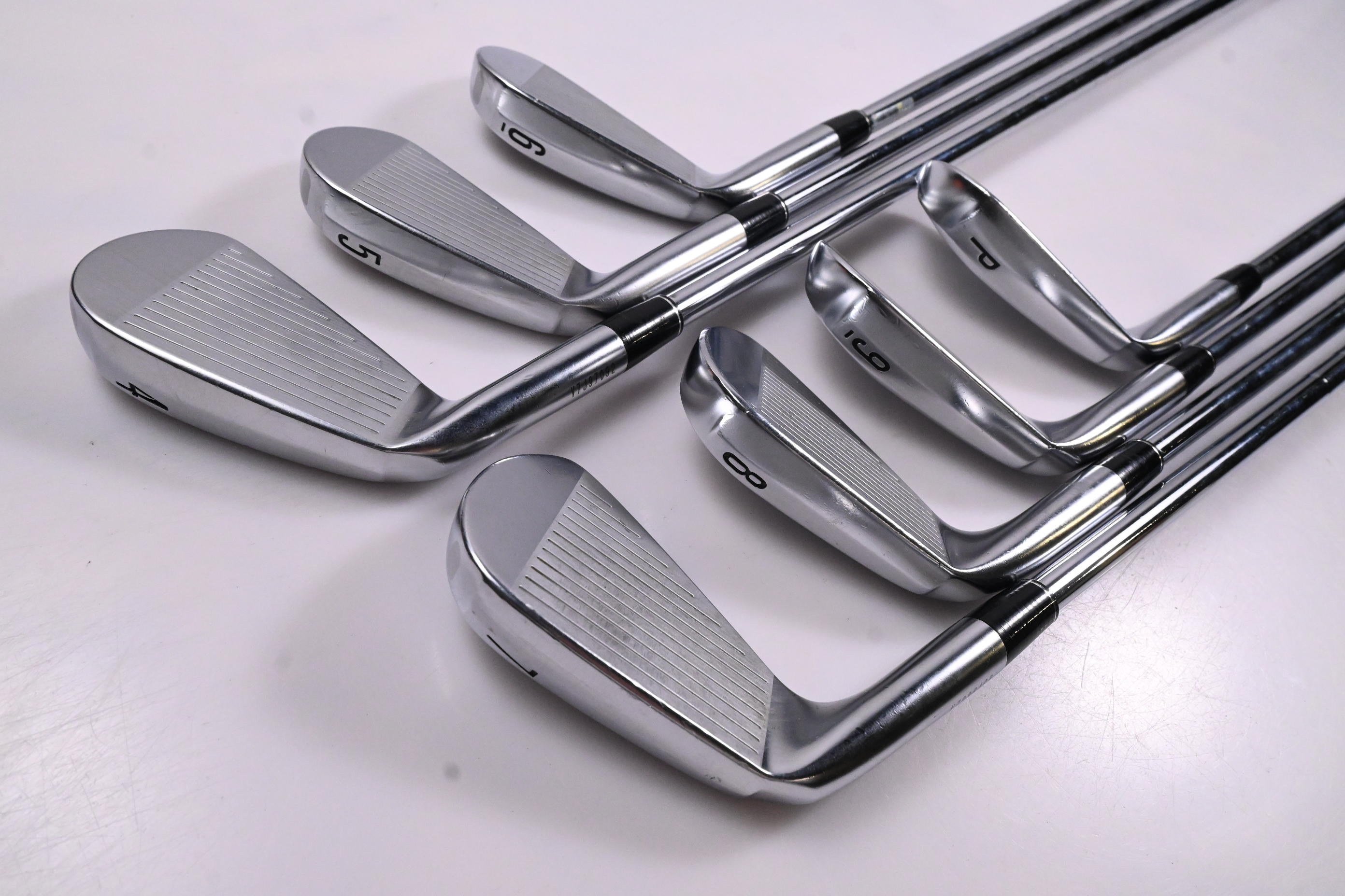 Srixon ZXi7 Irons / 4-PW / Regular Flex KBS Tour Lite Shafts