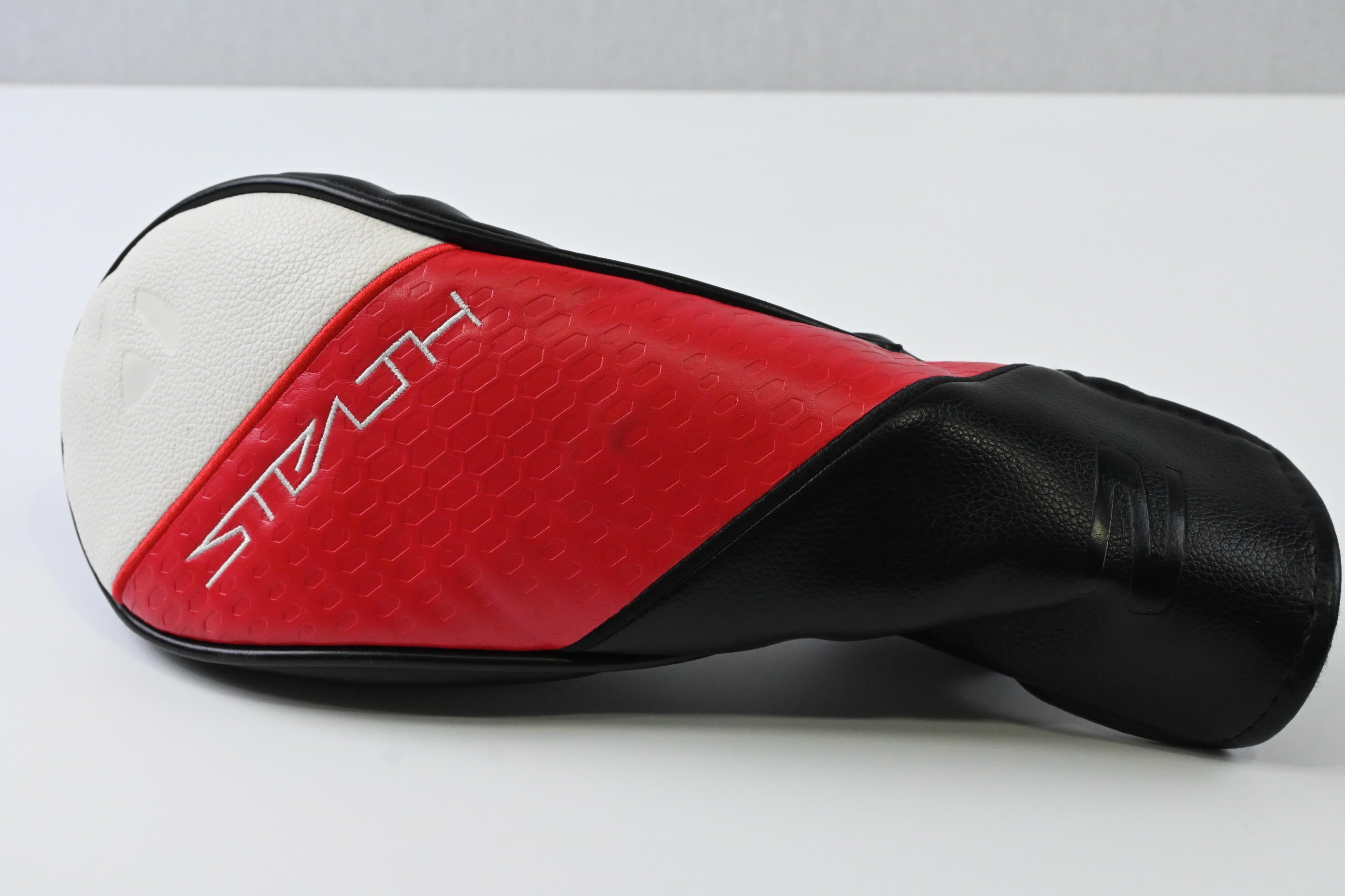 Taylormade Stealth 2 #3 Wood / 16.5 Degree / Regular Flex Fujikura Ventus TR Red
