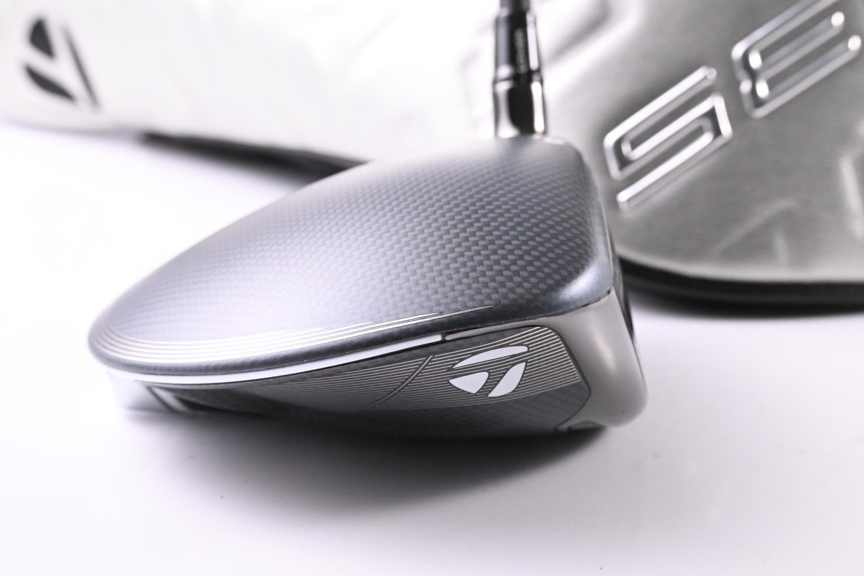 Taylormade Qi35 Max Lite Driver / 12 Degree / Regular Flex Vanquish 4 Shaft