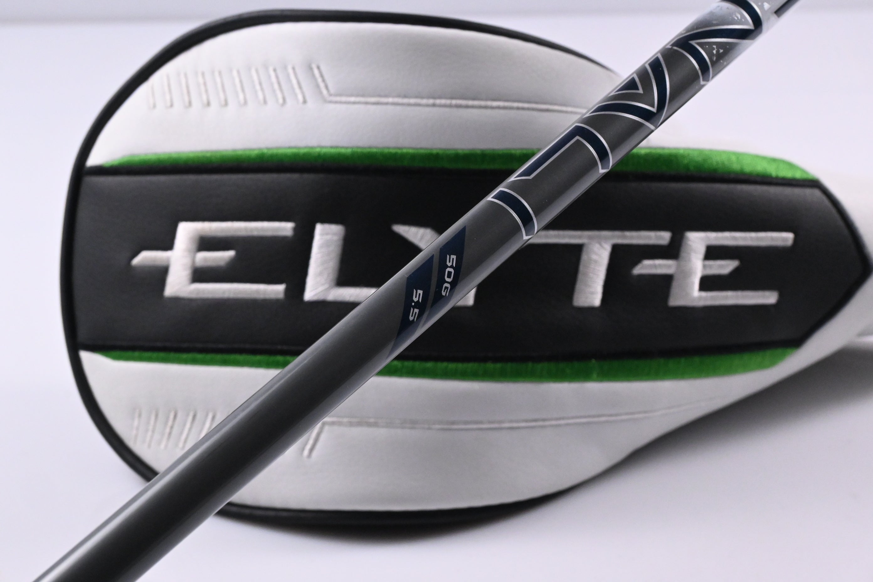 Callaway Elyte X Driver / 10.5 Degree / Regular Flex Denali Charcoal 50 Shaft