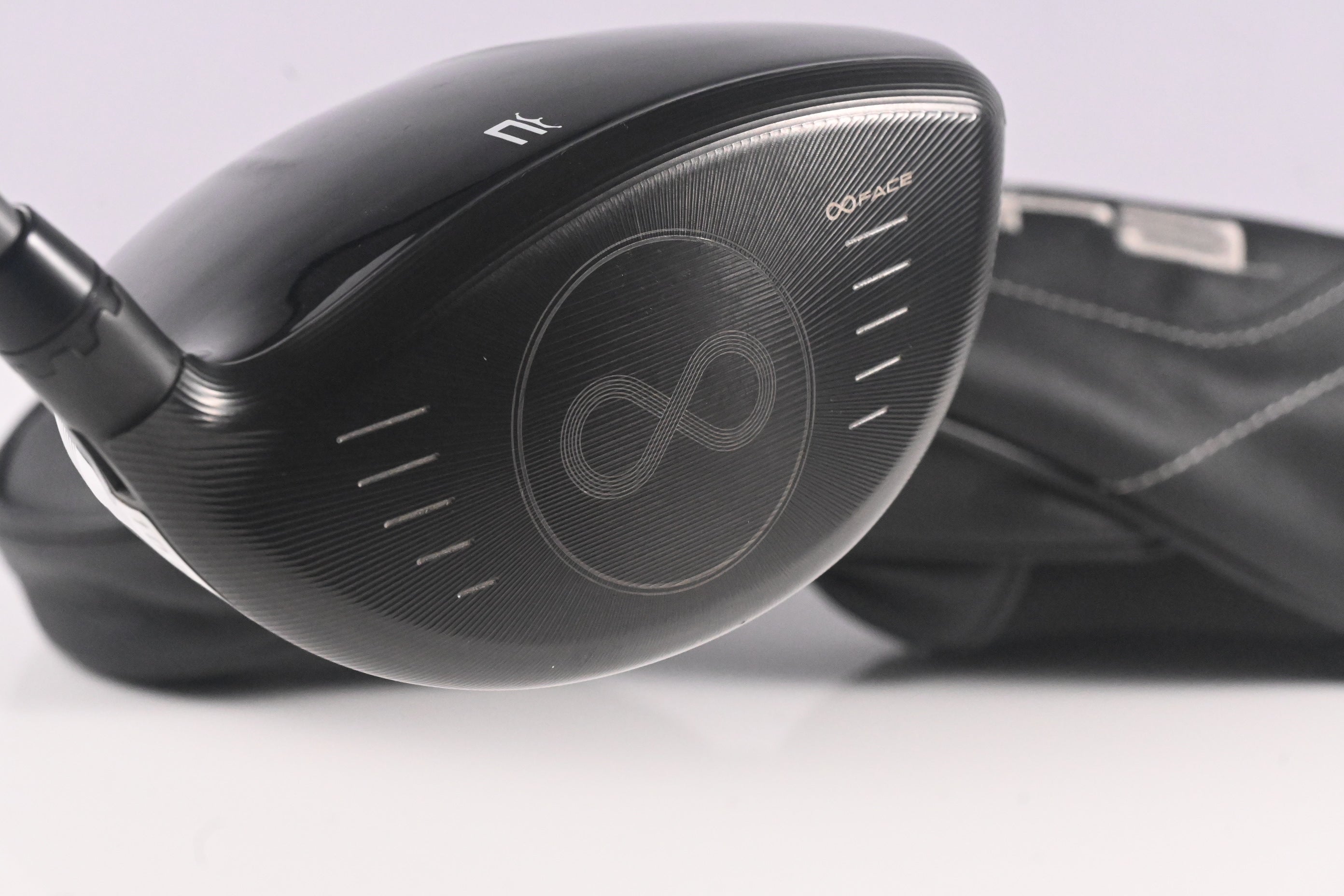 Left Hand Cobra King Radspeed XB Driver / 10.5 Degree / Stiff Flex Riptide CB 50