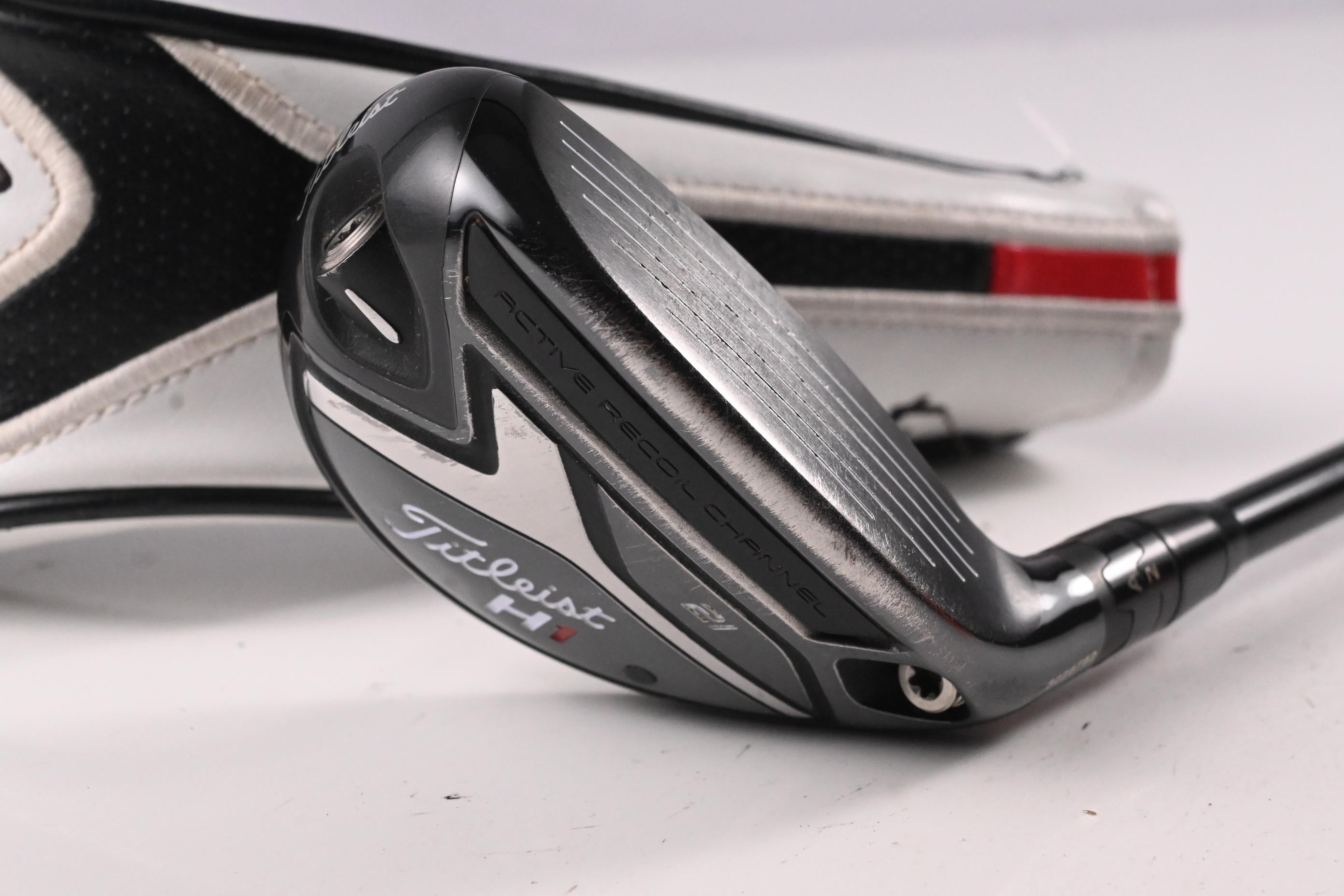 Titleist 818 H1 #3 Hybrid / 21 Degree / Stiff Flex Tensei CK Blue 70 Shaft