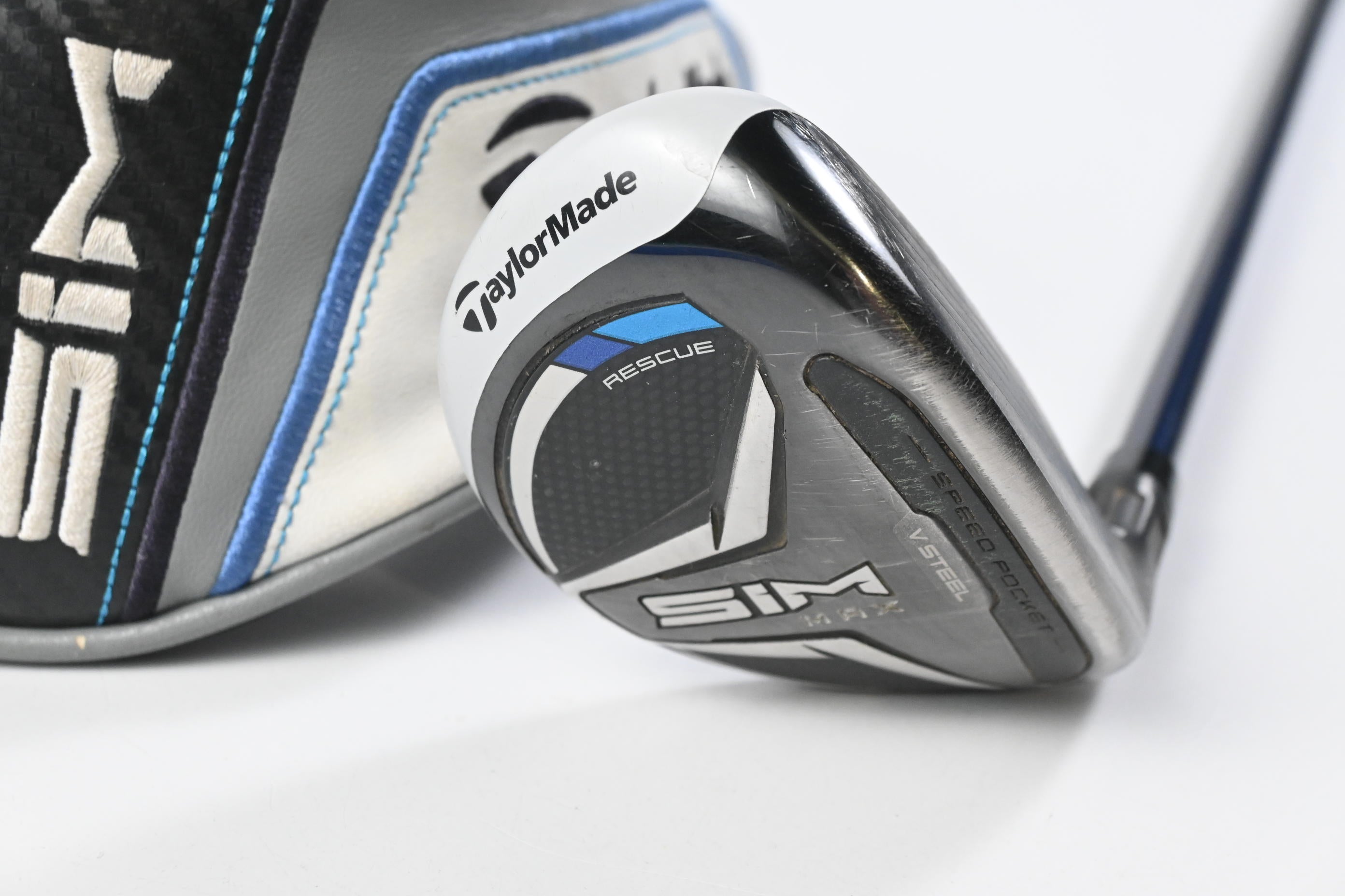 Taylormade SIM Max #3 Hybrid / 19 Degree / Regular Flex Fujikura Ventus Blue 6