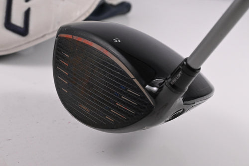 Taylormade Qi10 Max Driver / 10.5 Degree / Regular Flex Fujikura SpeederNX TCS