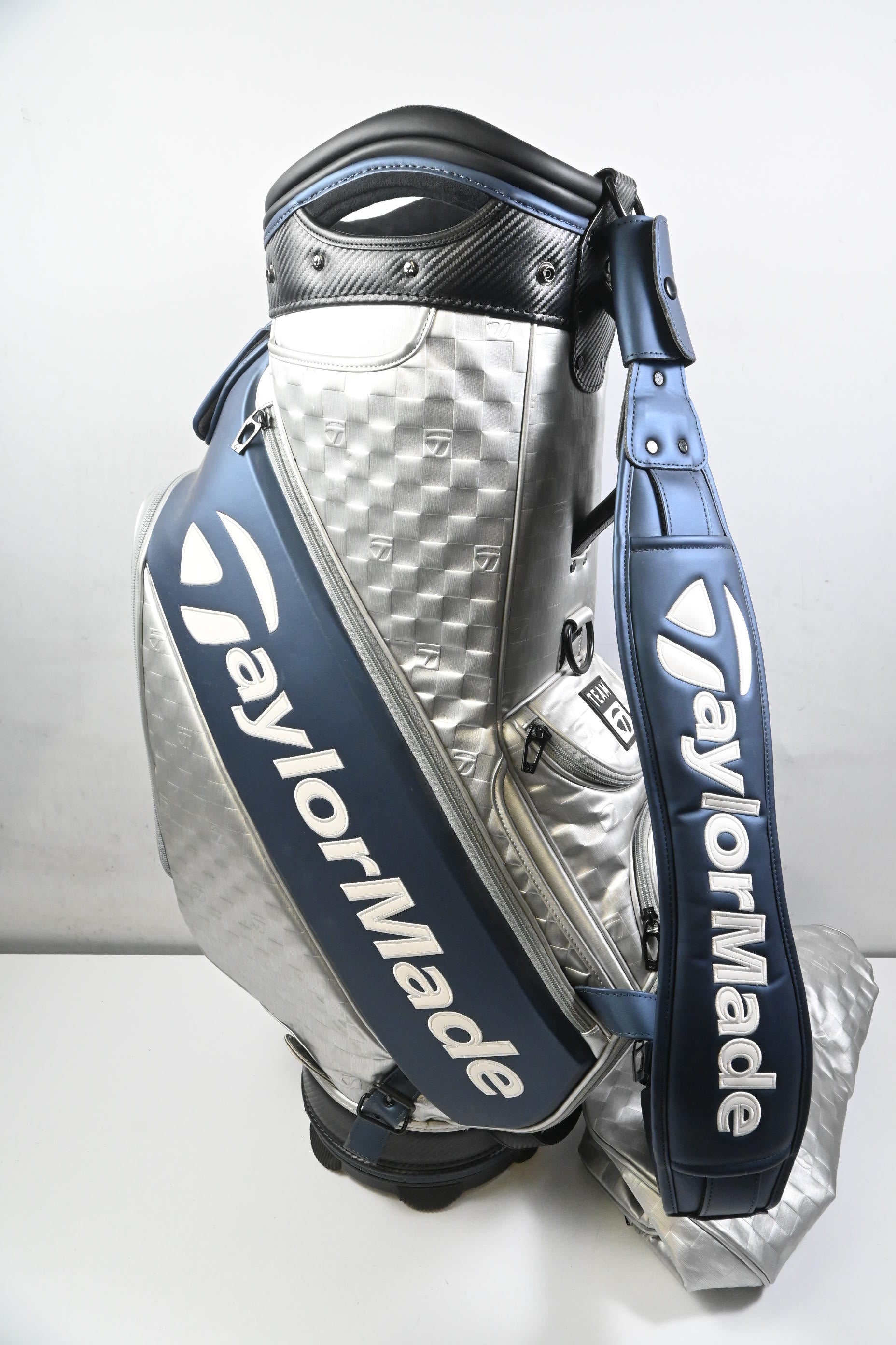 Taylormade Qi10 Tour Bag / 6-Way Divider / Navy, Silver