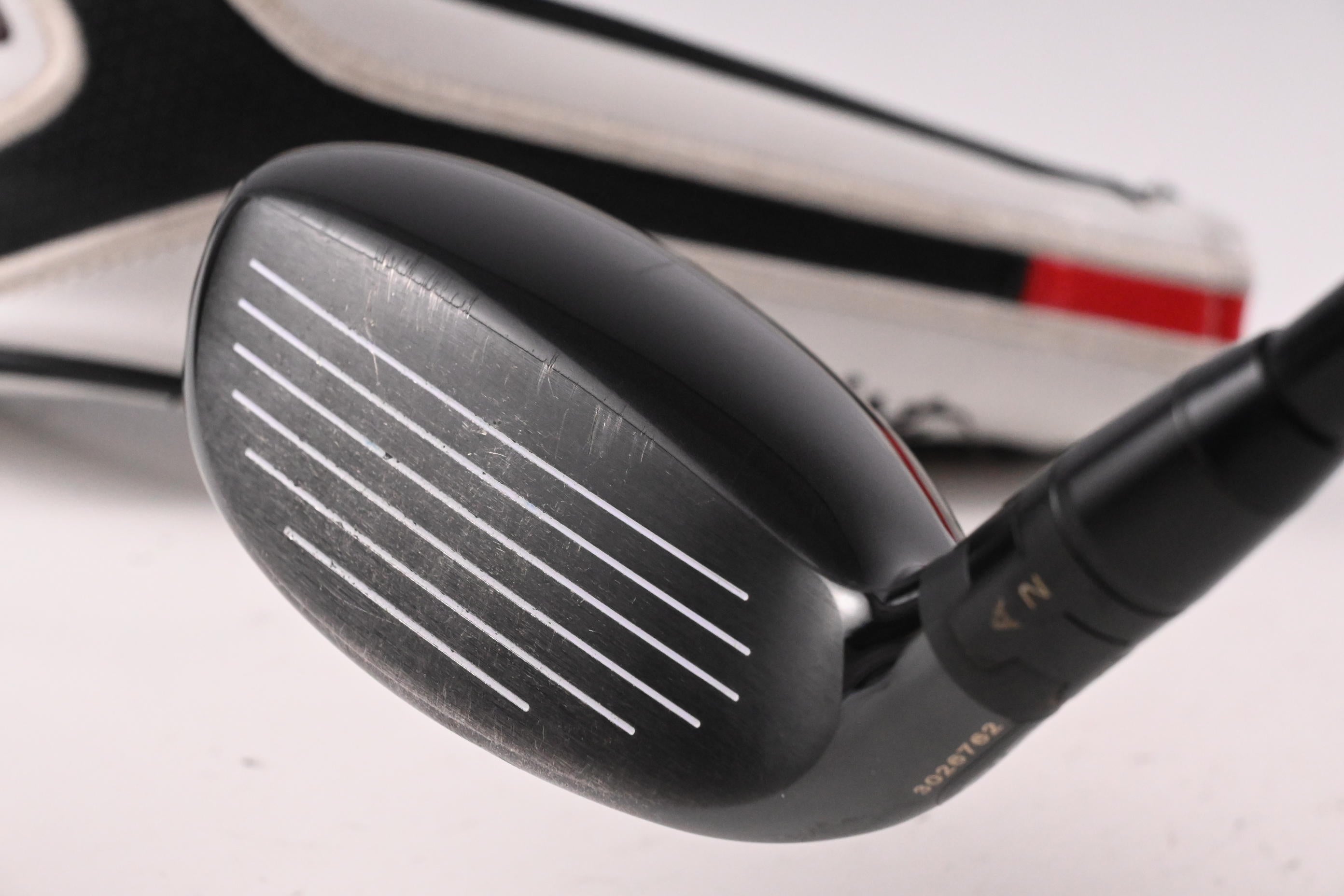 Titleist 818 H1 #3 Hybrid / 21 Degree / Stiff Flex Tensei CK Blue 70 Shaft
