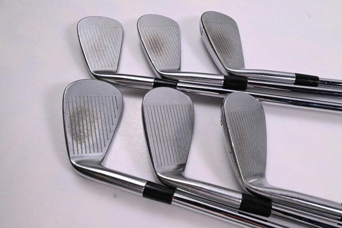 Taylormade P.7CB Irons / 5-PW / Stiff Flex N.S.PRO Modus3 Tour 105 Shafts