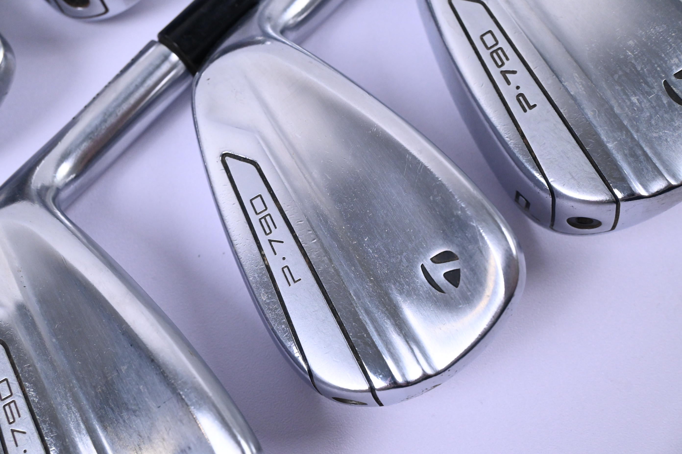 Taylormade P790 2019 Irons / 5-PW / Stiff Flex Project X Rifle Shafts
