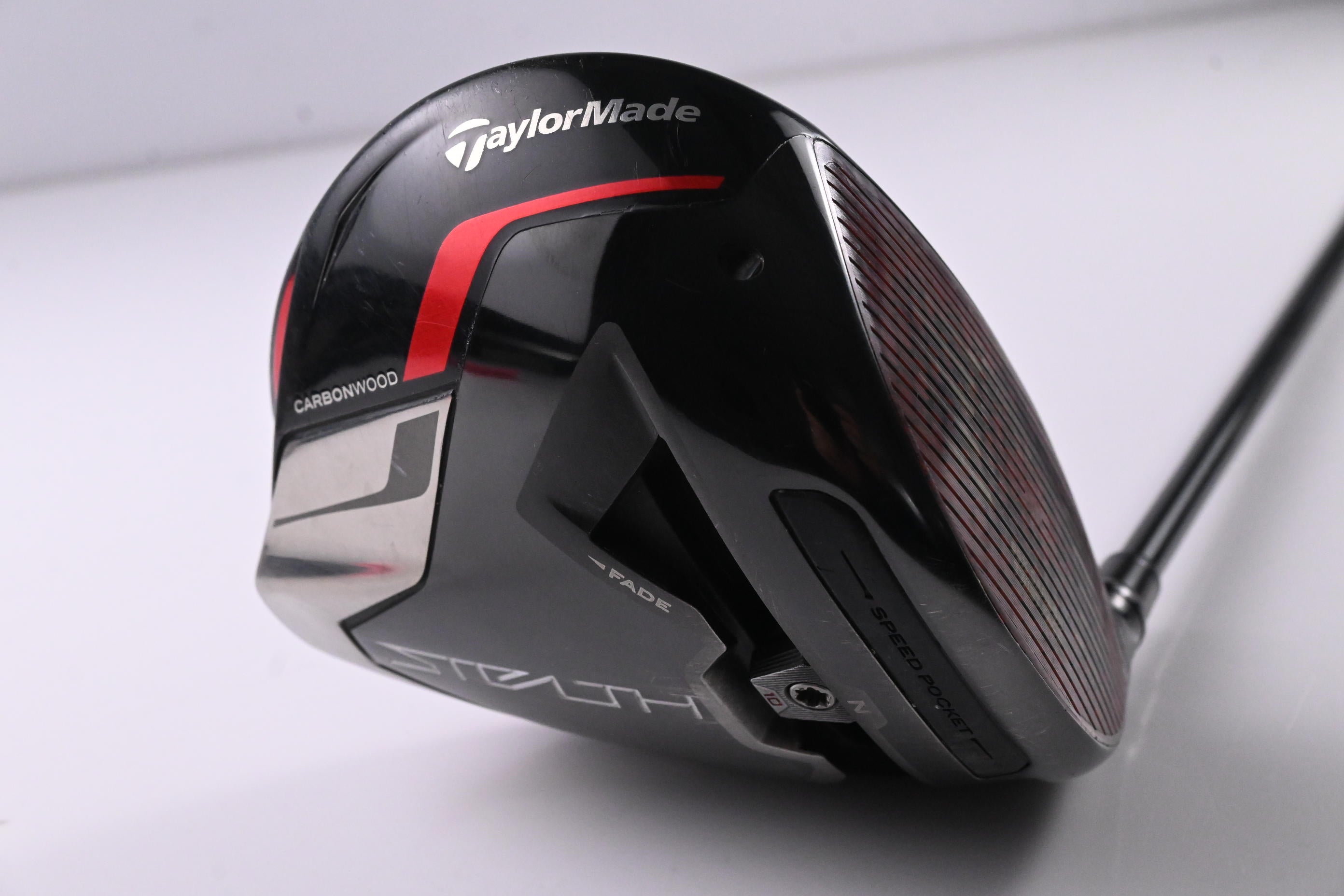 Taylormade Stealth Plus Driver / 10.5 Degree / Stiff Flex Kai'li White 60 Shaft