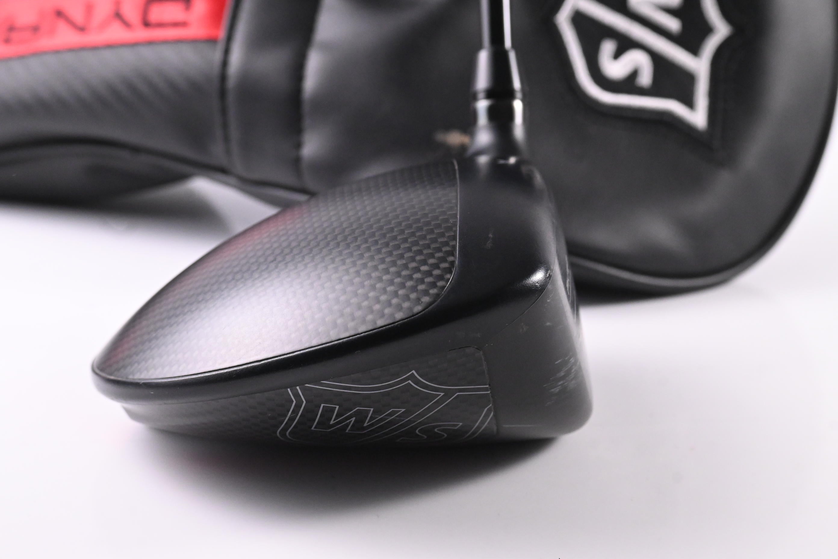 Wilson Dynapower Carbon Driver / 10.5 Degree / Regular Flex HZRDUS Smoke Red RDX