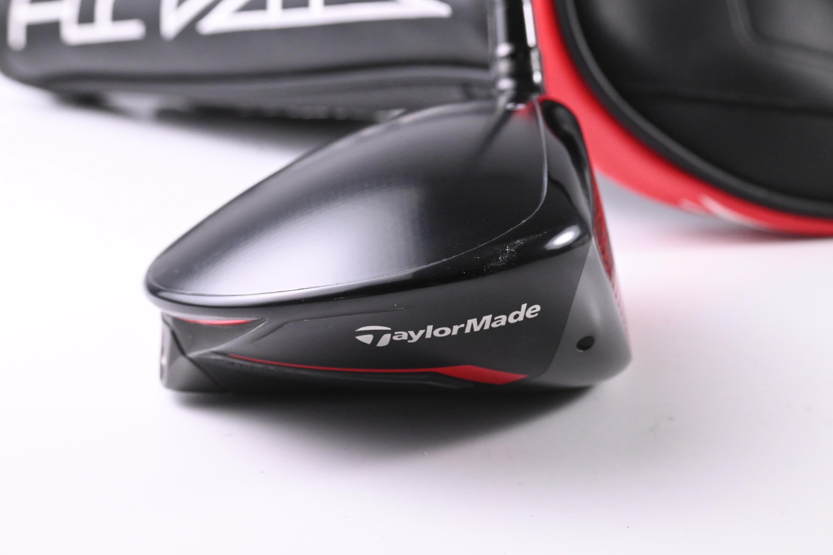 Taylormade Stealth Driver / 9 Degree / Regular Flex Ventus Red 5 Shaft