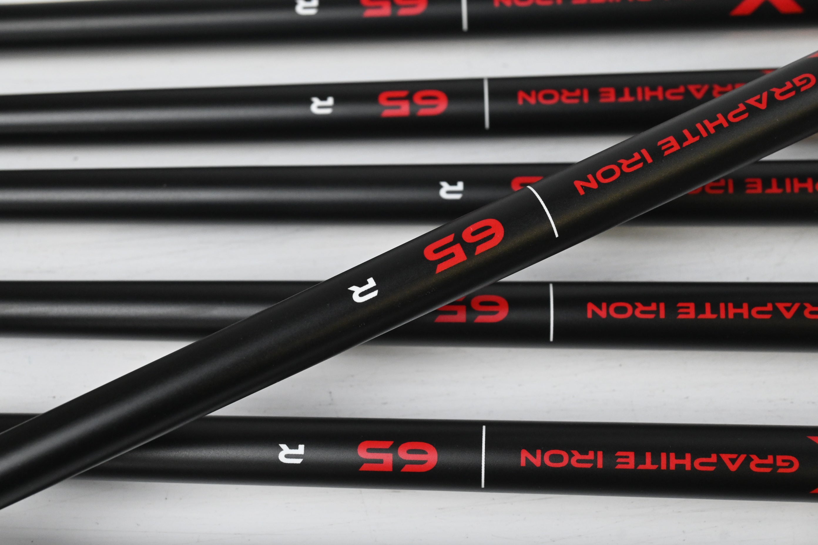 Wilson DYNAPWR Max 2025 Irons / 5-PW+SW / Regular Flex KBS Max 65 Shafts