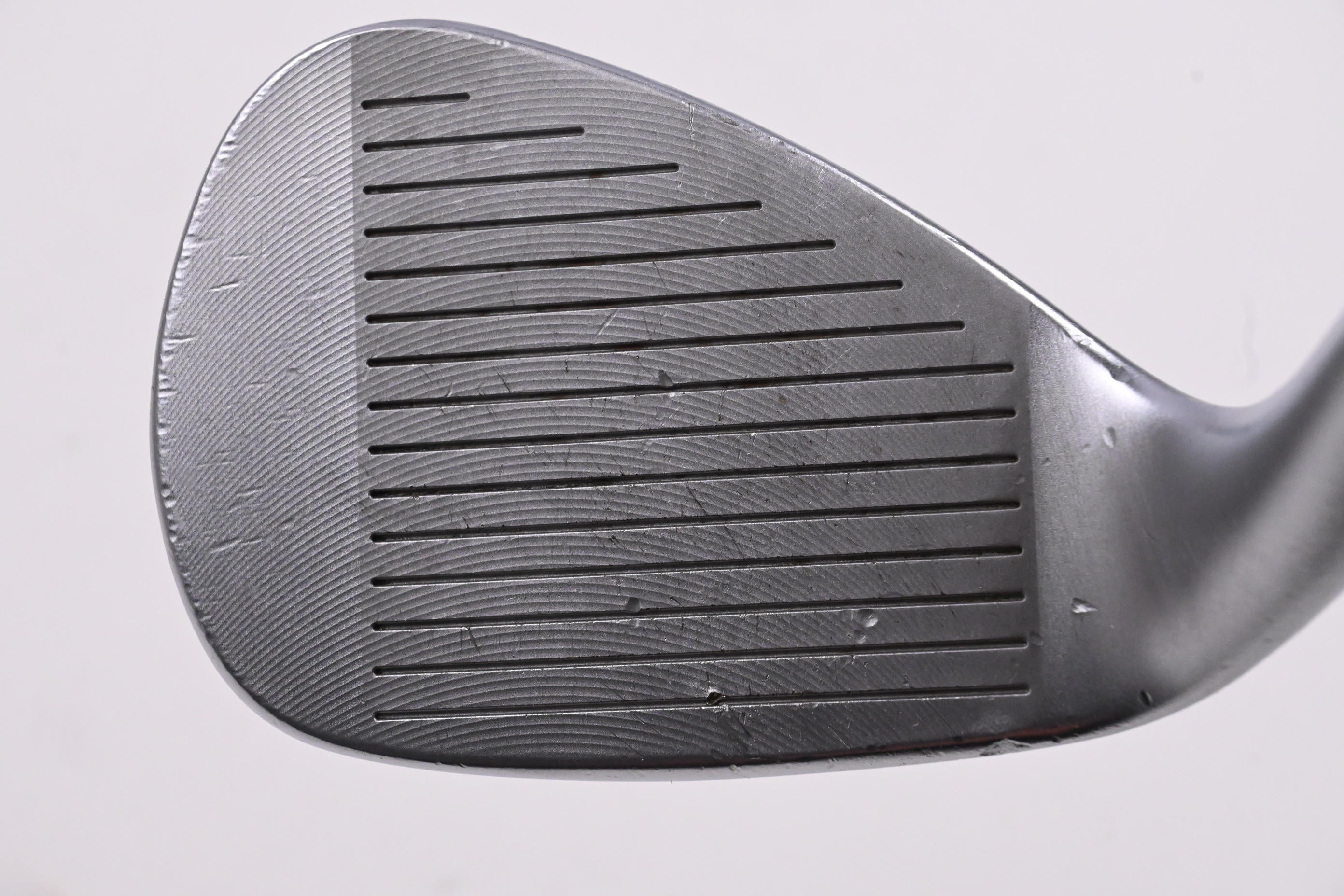 Wilson Staff Model Sand Wedge / 56 Degree / Wedge Flex Dynamic Gold Spinner