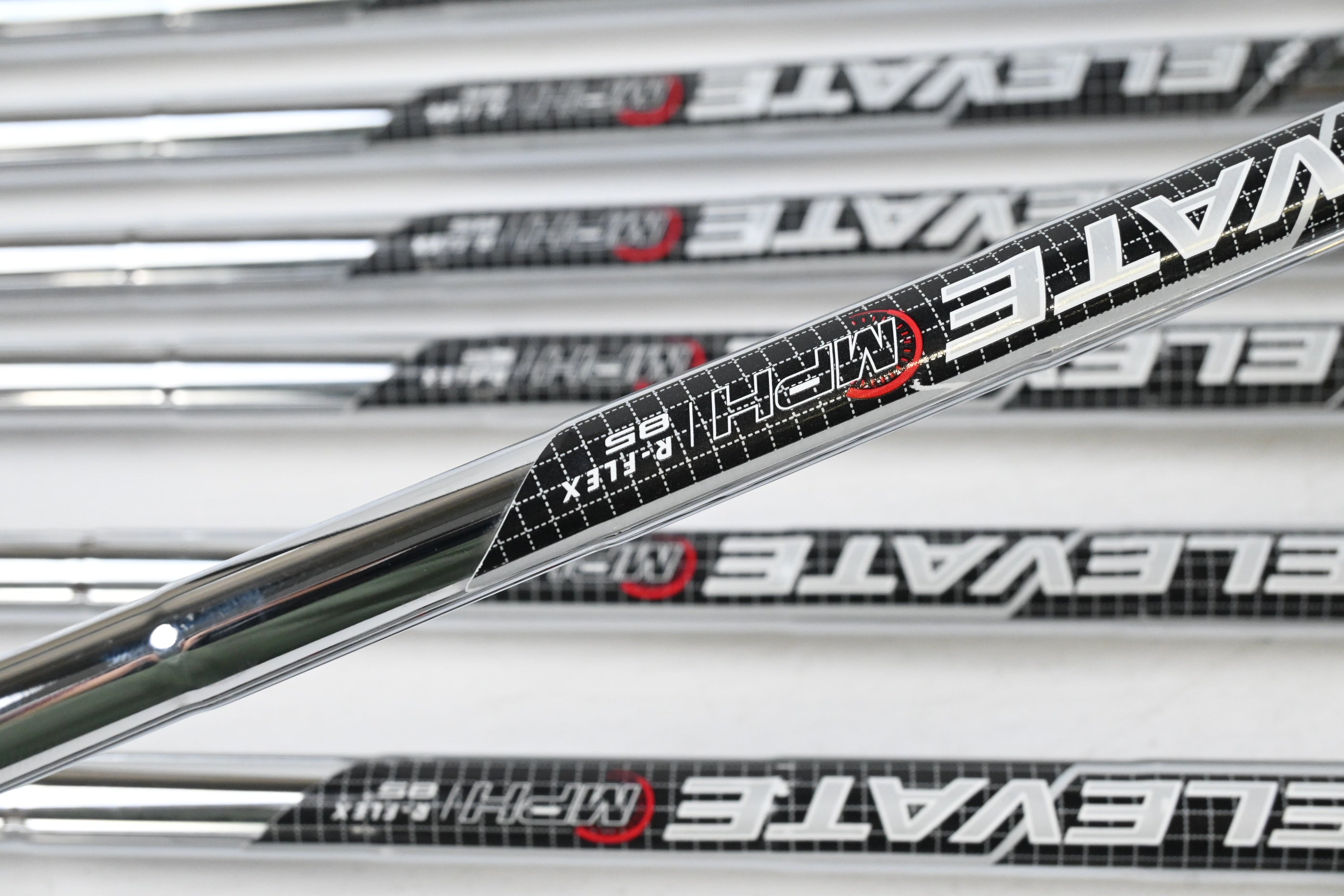 Callaway Paradym Ai Smoke HL Irons / 5-PW+AW+GW+SW / Regular Flex Elevate