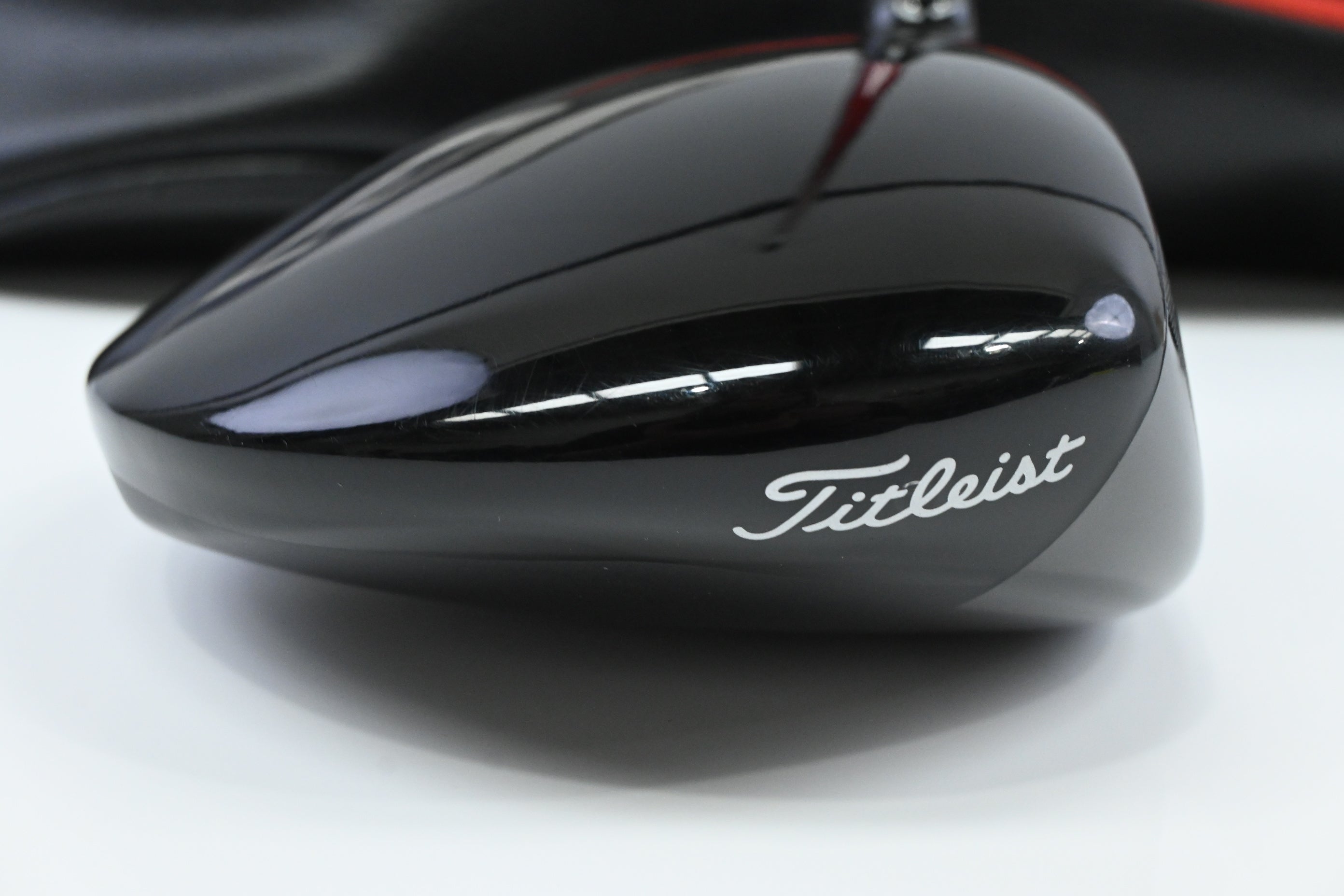 Titleist GT2 Driver / 11 Degree / Regular Flex Denali Red 50 Shaft