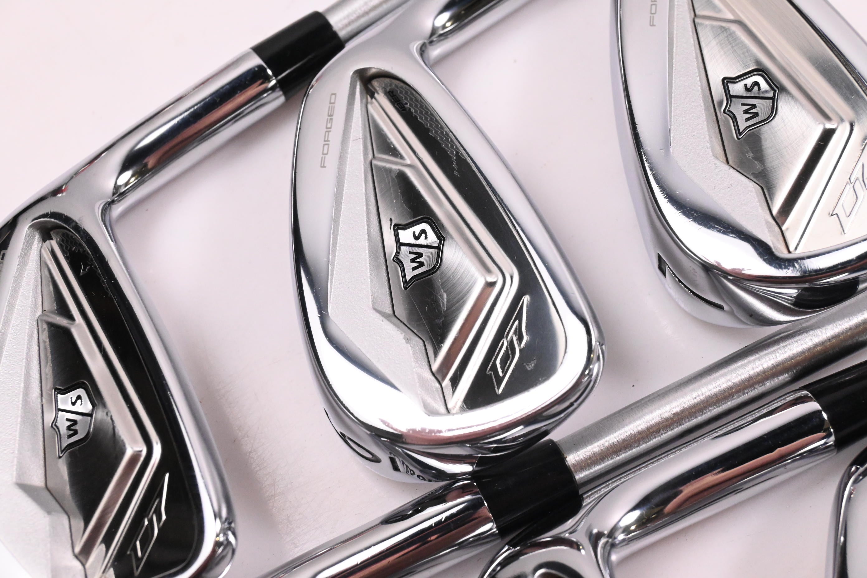 Wilson D7 Forged Irons / 5-PW / Stiff Flex KBS Tour C-Taper 125 Shafts