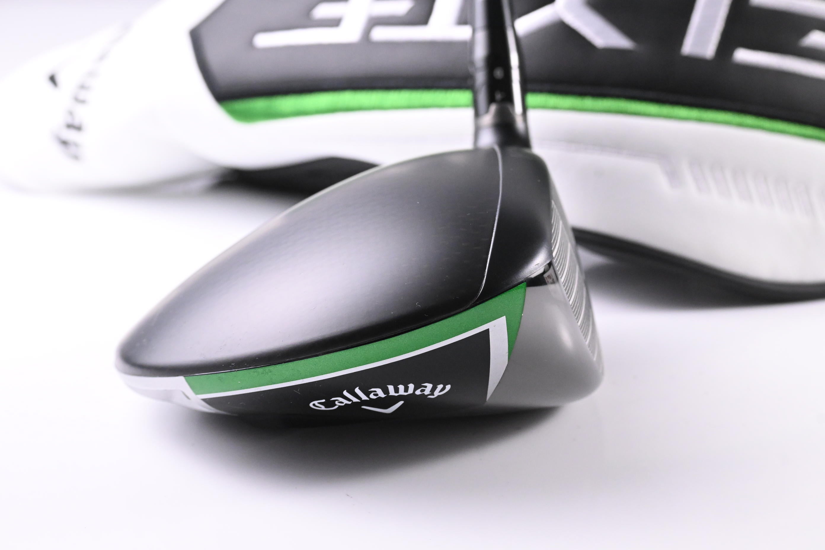 Callaway Elyte Driver / 10.5 Degree / Regular Flex Denali Charcoal 50 Shaft