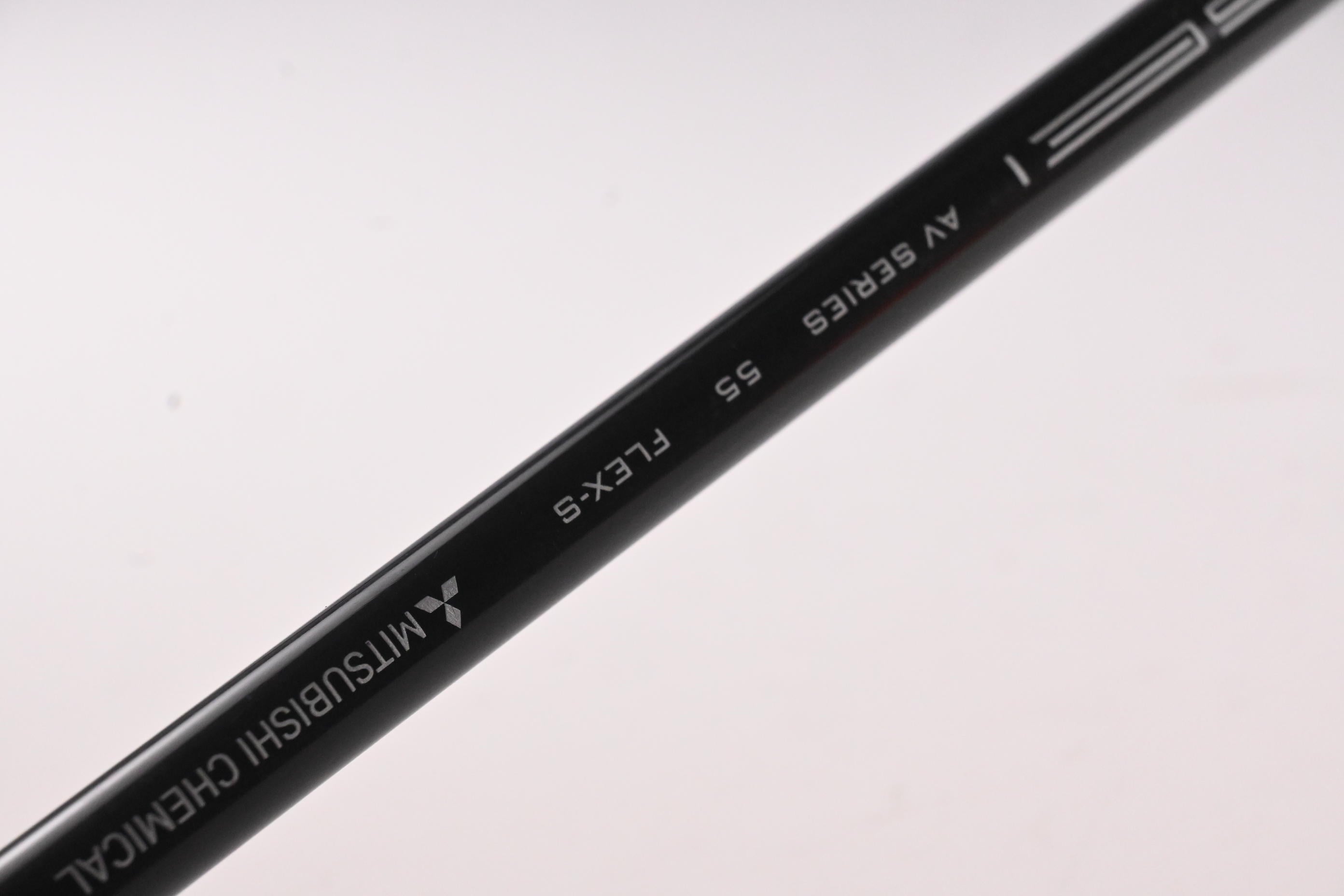 Titleist TS3 Driver / 10.5 Degree / Stiff Flex Tensei AV Raw Blue 55 Shaft
