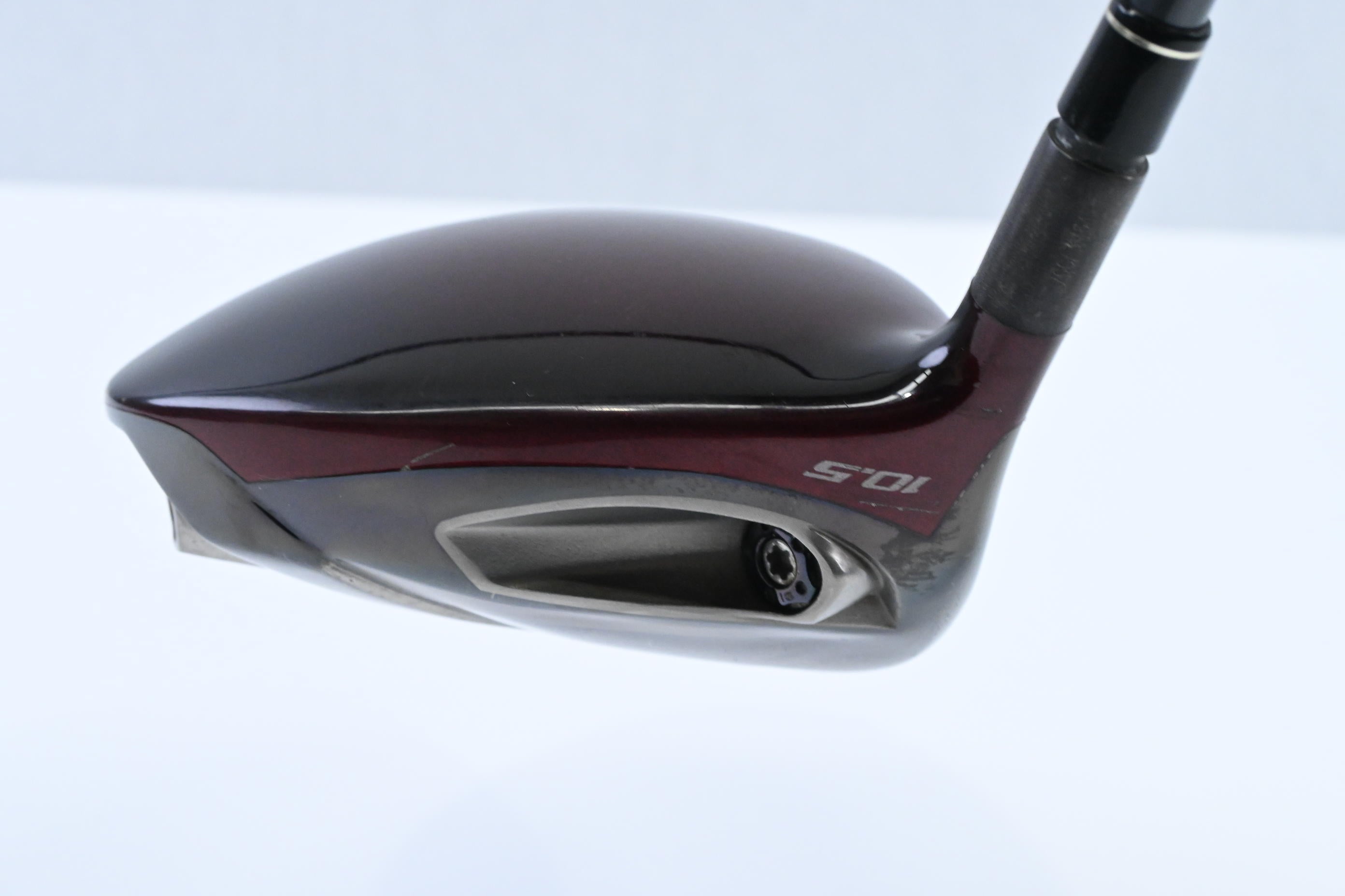 Left Hand Taylormade R7 CGB Max Driver / 10.5 Degree / Stiff Flex Reax 65
