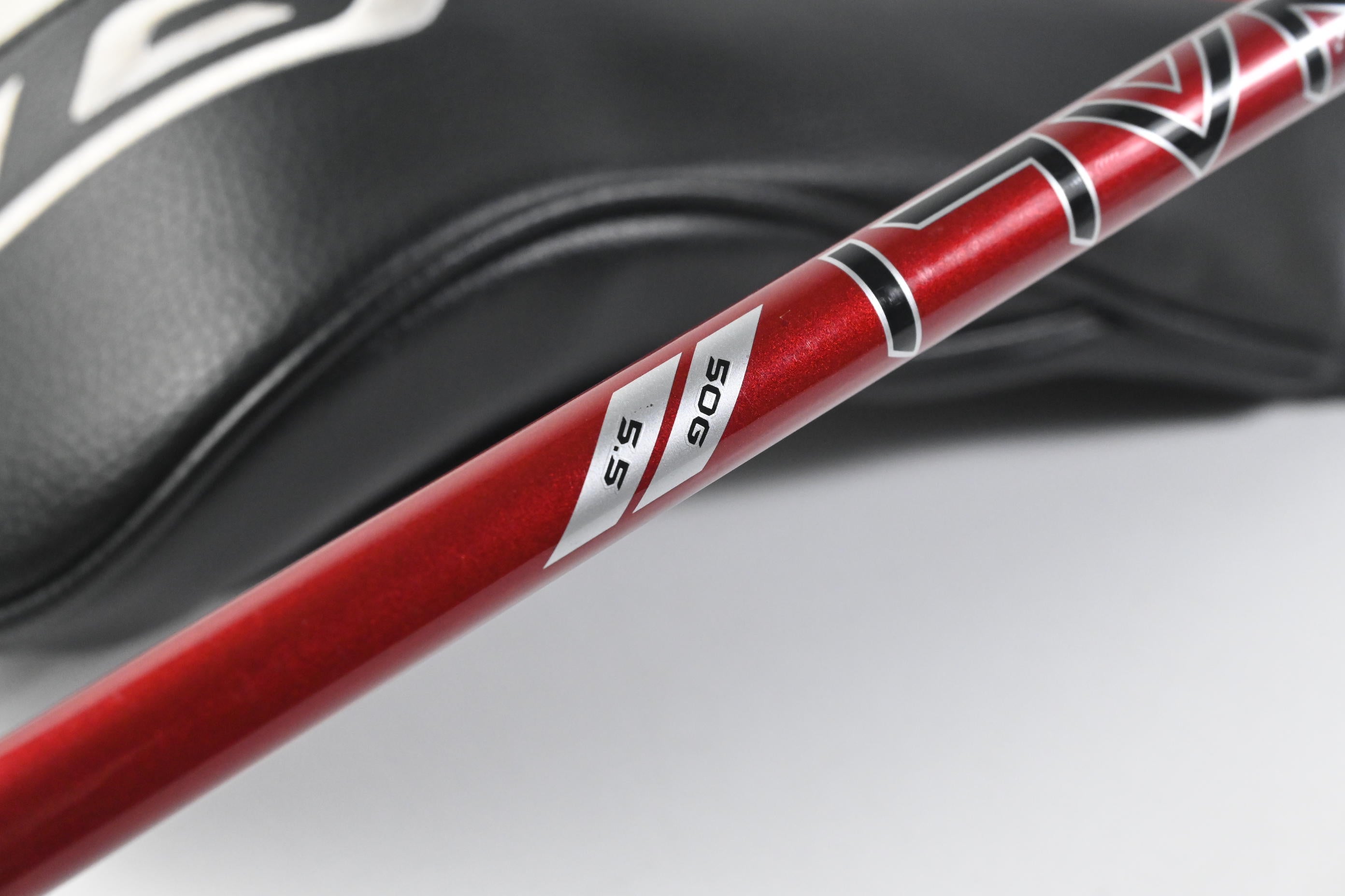 Titleist GT2 Driver / 11 Degree / Regular Flex Denali Red 50 Shaft