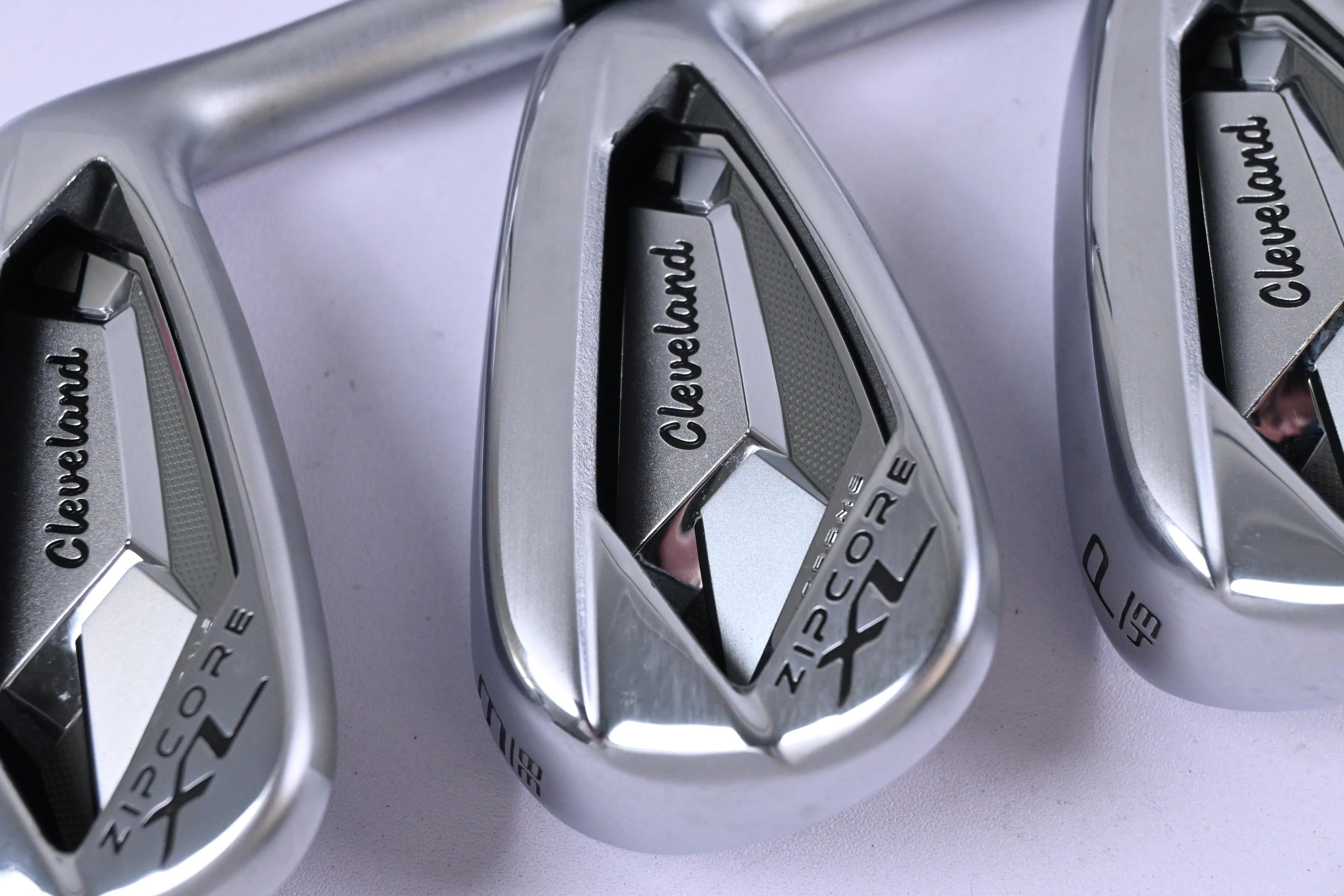 Cleveland Zipcore XL Irons / 5-PW / Stiff Flex KBS Tour Lite