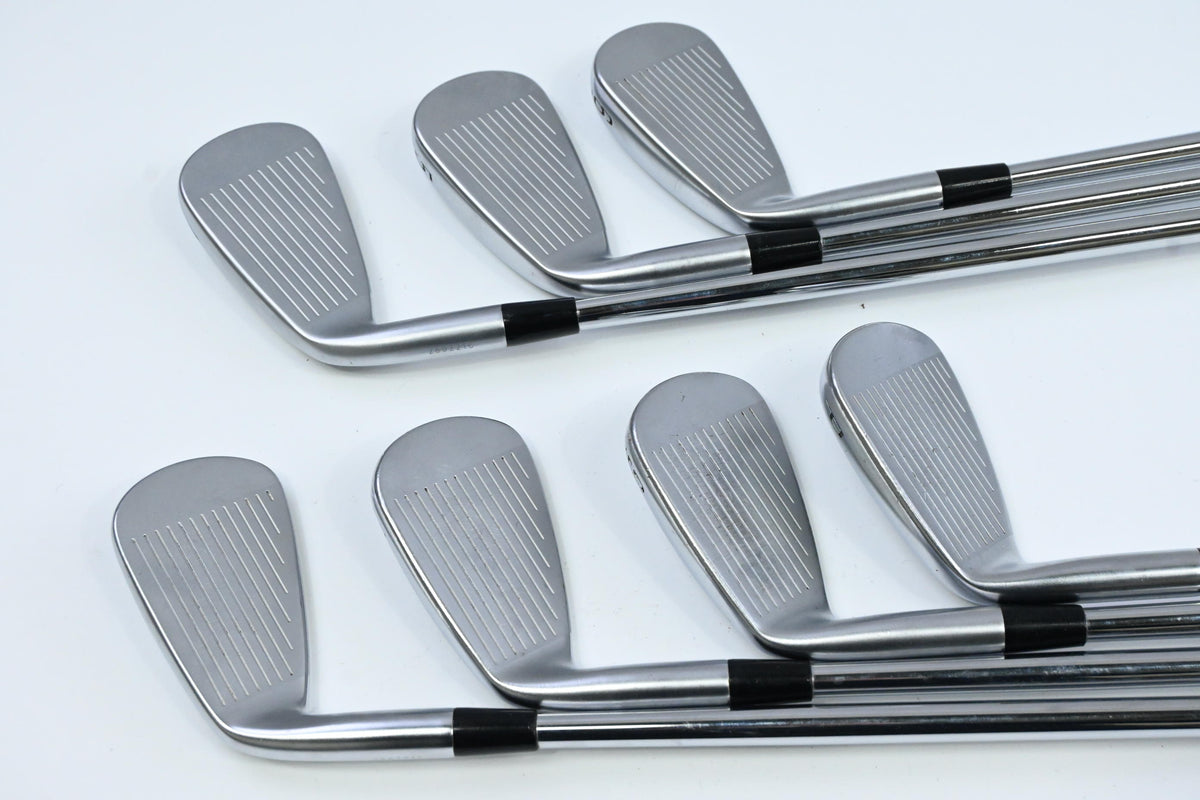 Mizuno JPX 921 Hot Metal Pro Irons / 4-PW / Stiff Flex Dynamic Gold 105 S300