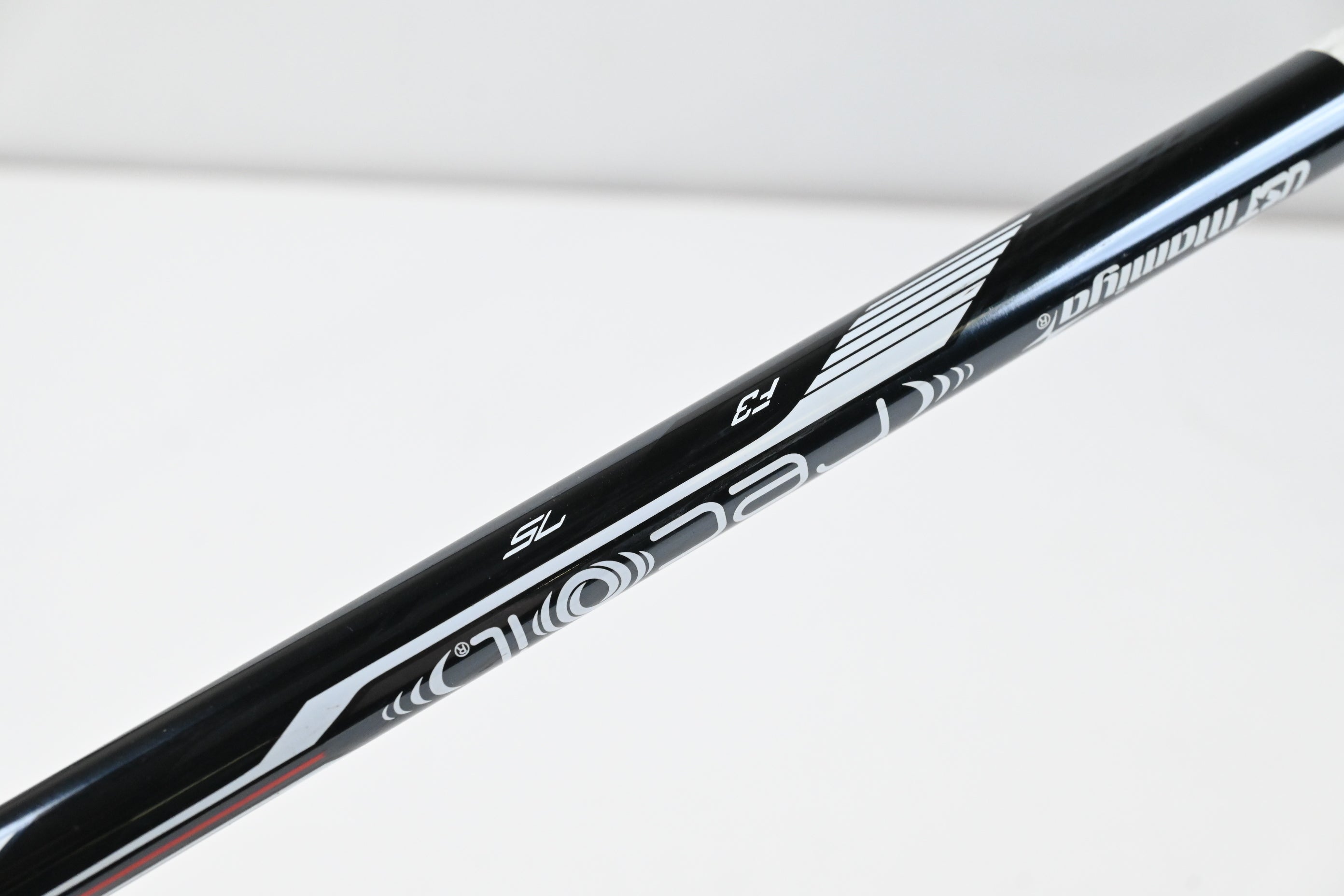 Taylormade P.DHY #4 Iron / 22 Degree / Regular Flex UST Recoil DART 75 Shaft
