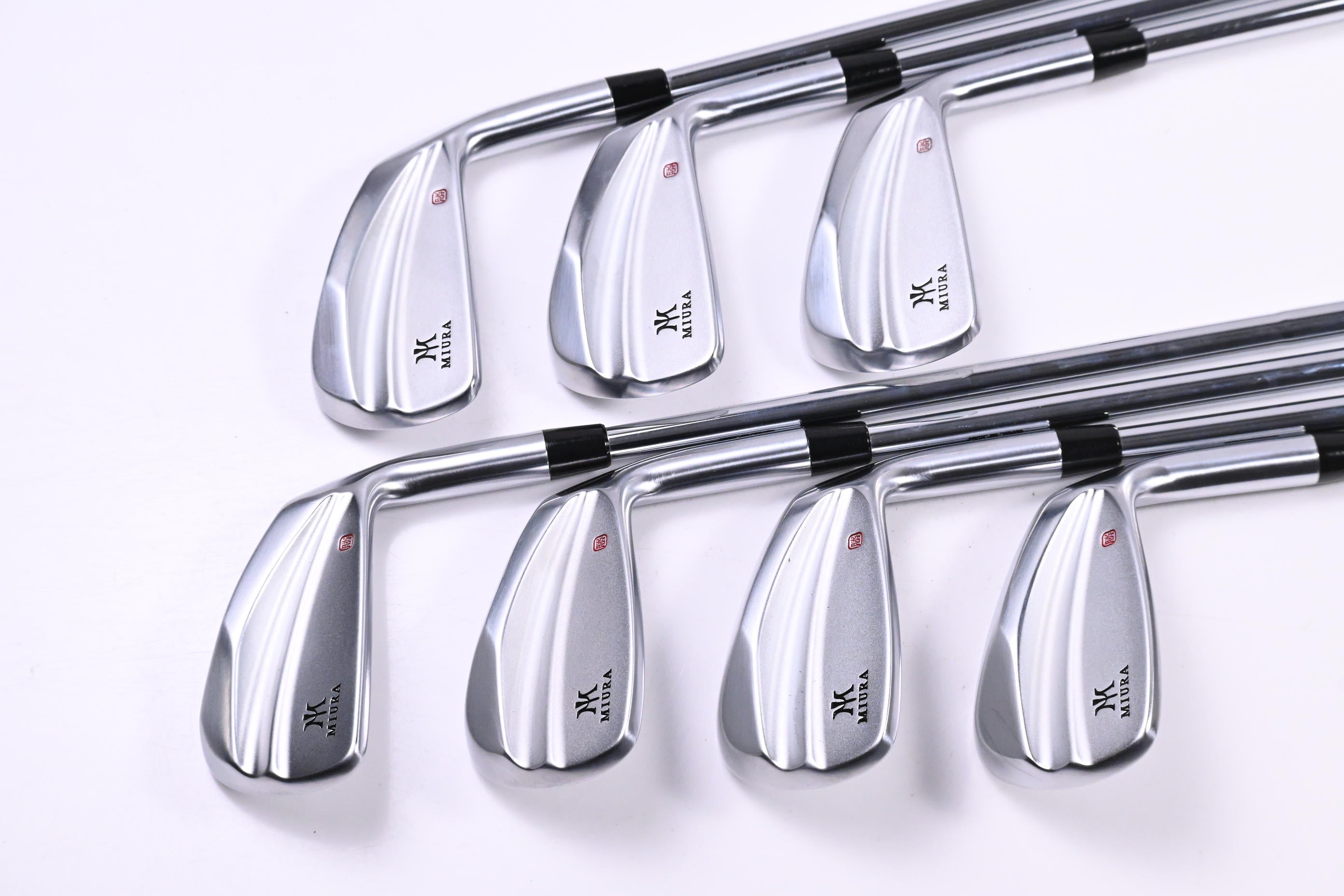 Miura KM-700 Irons / 4-PW / Stiff Flex Dynamic Gold S300 Shafts