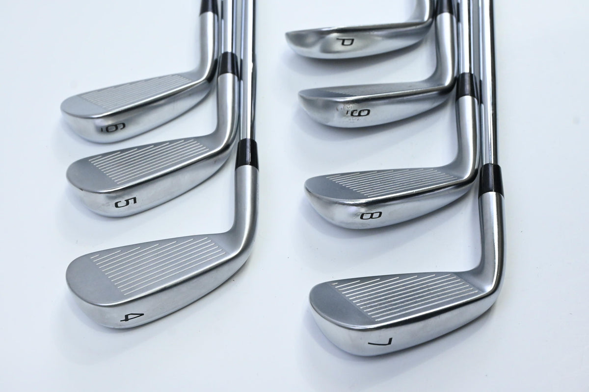 Mizuno JPX 921 Hot Metal Pro Irons / 4-PW / Stiff Flex Dynamic Gold 105 S300