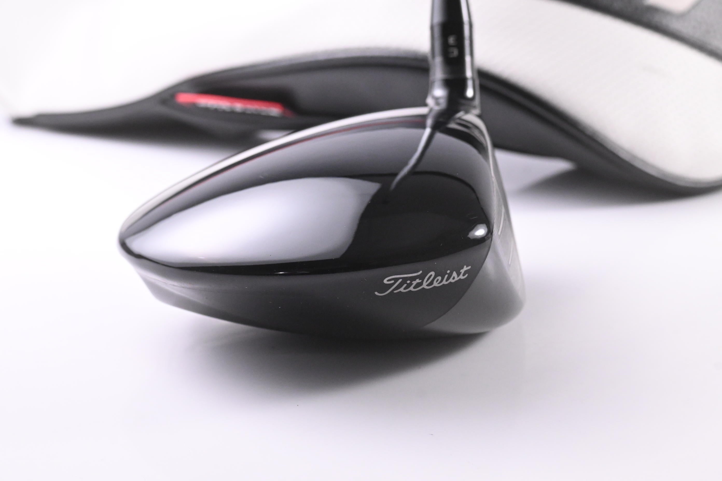Titleist GT1 Driver / 10 Degree / Regular Flex Fujikura Air Speeder 40 Shaft