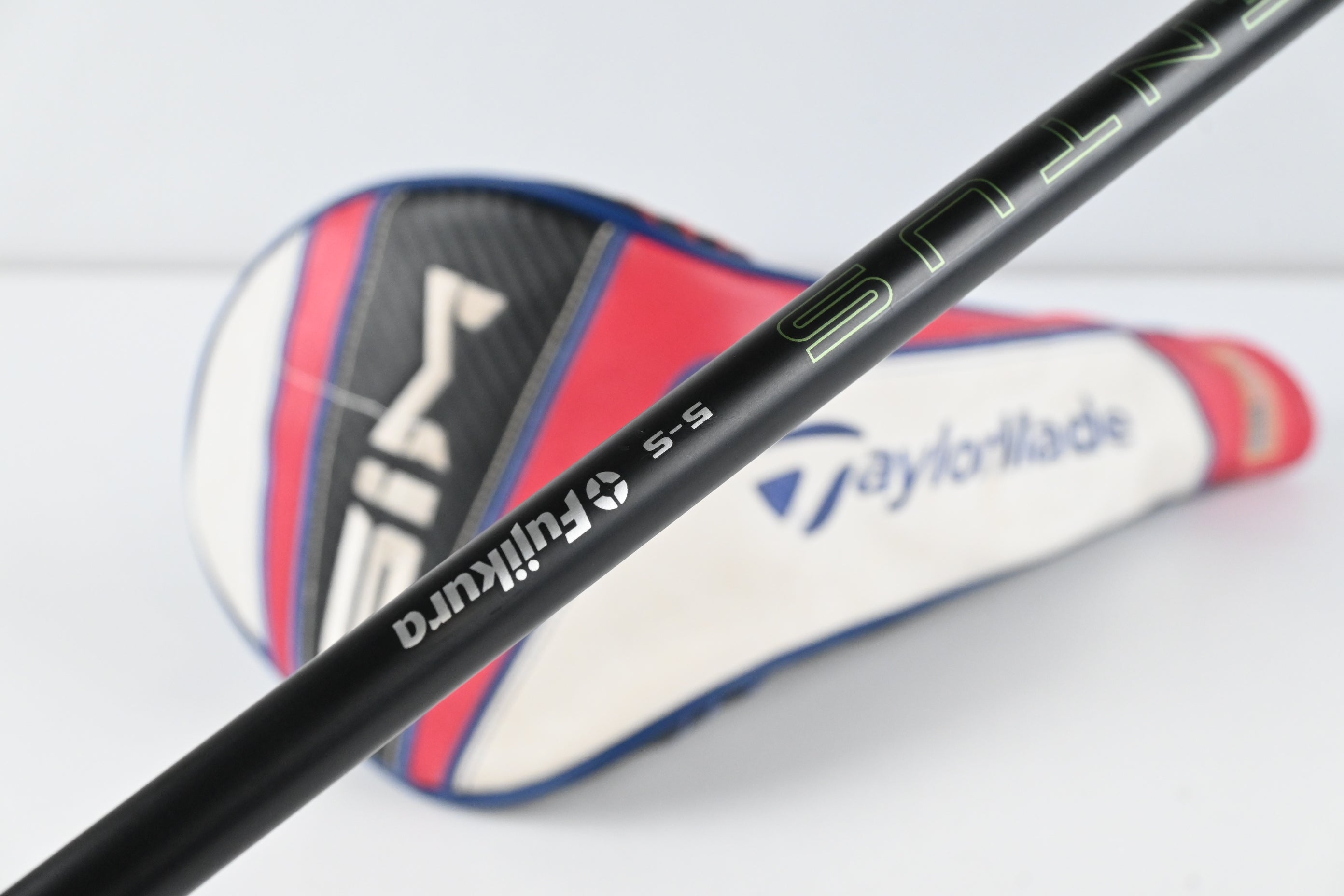 Taylormade SIM USA Driver / 10.5 Degree / Stiff Flex Ventus Blue 5 Shaft