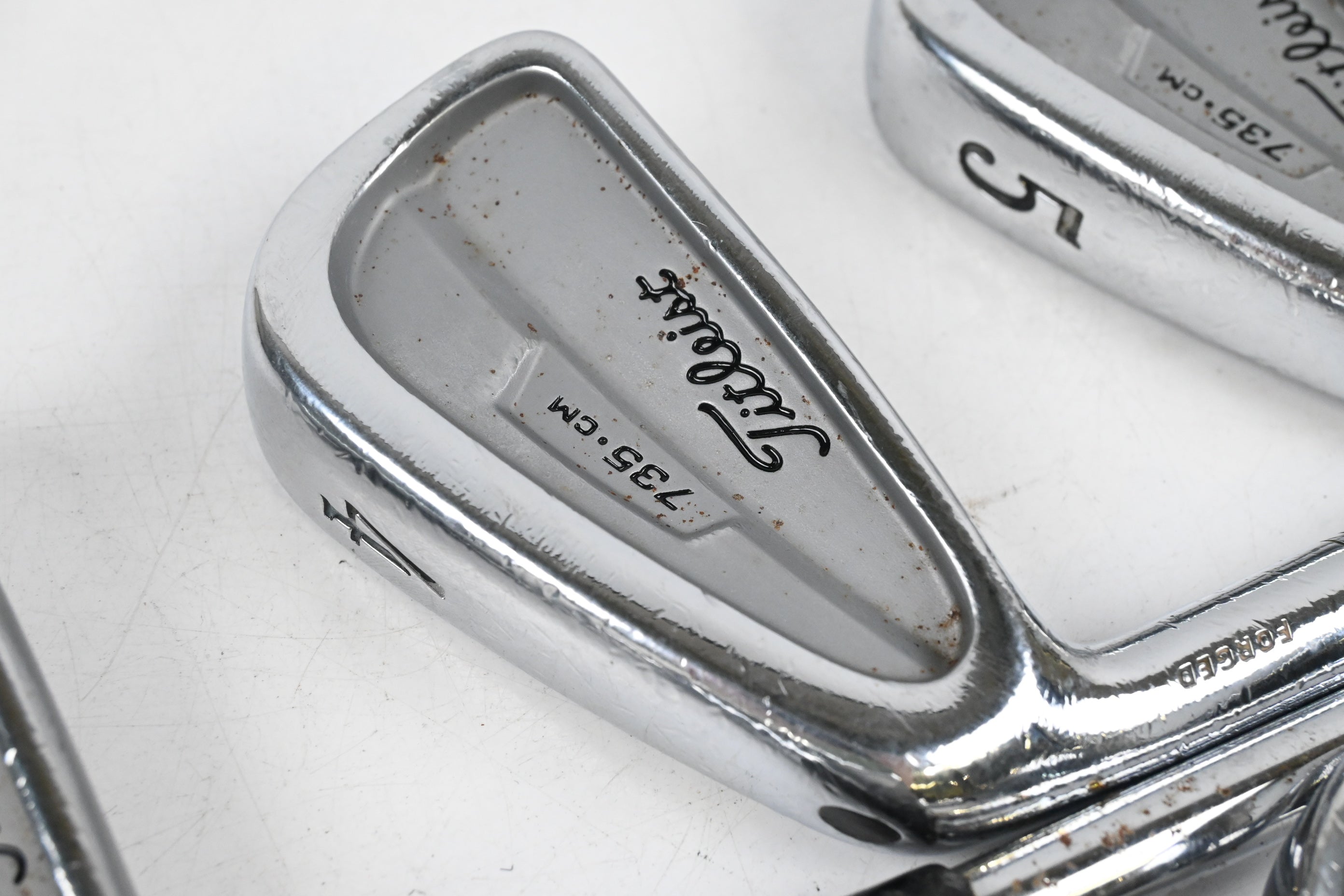 Left Hand Titleist 735.CM Irons / 3-9i / Stiff Flex Dynamic Gold S300 Steel Shafts