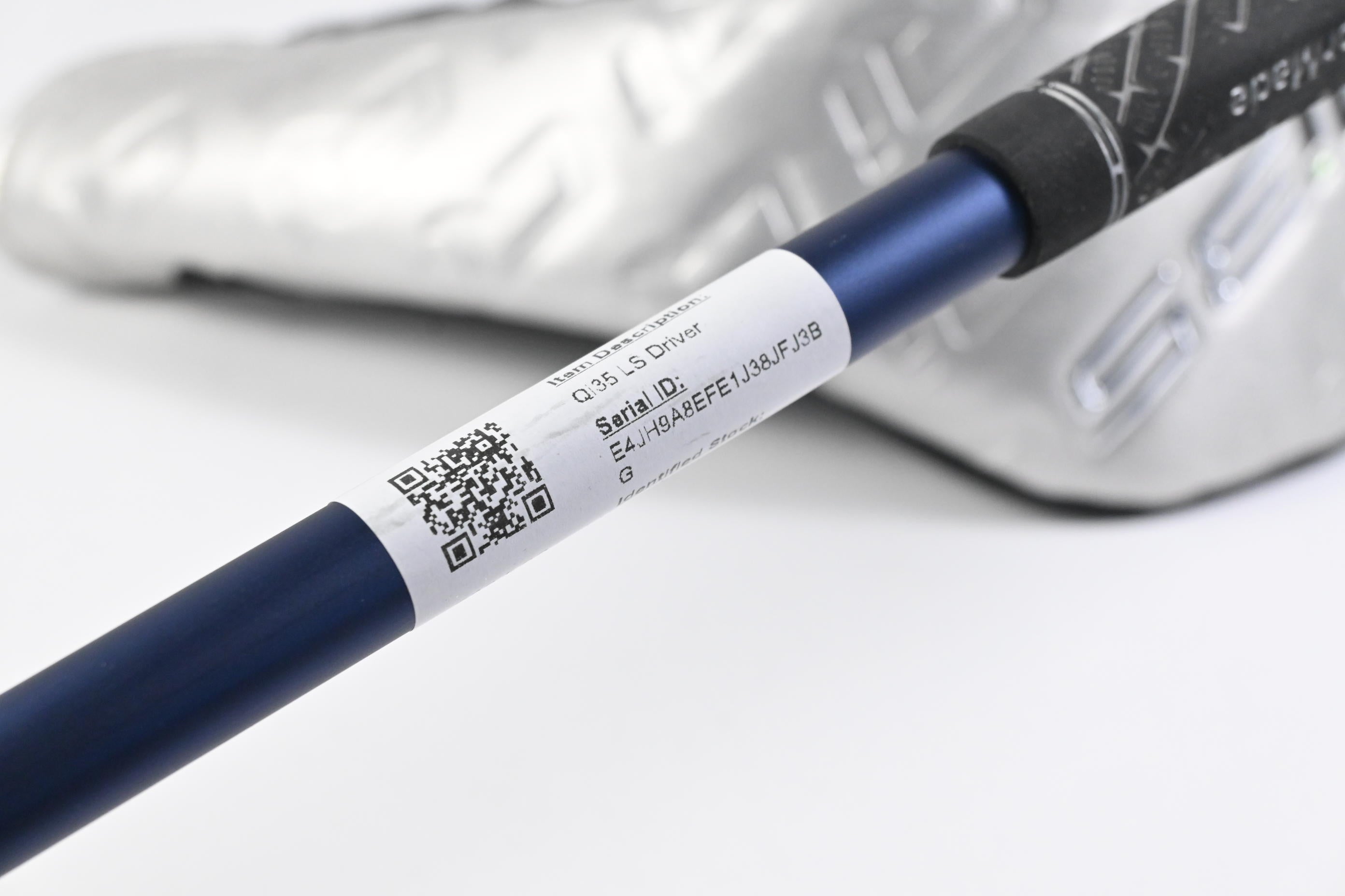 Taylormade Qi35 LS Driver / 8 Degree / Regular Flex Fujikura Ventus Blue 5 Shaft