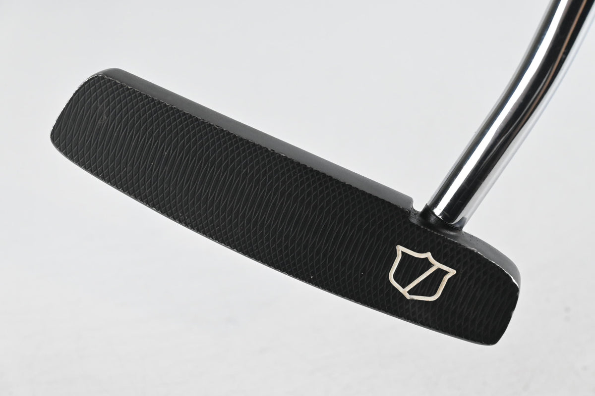 Wilson Infinite West Loop 2024 Putter / 34 Inch