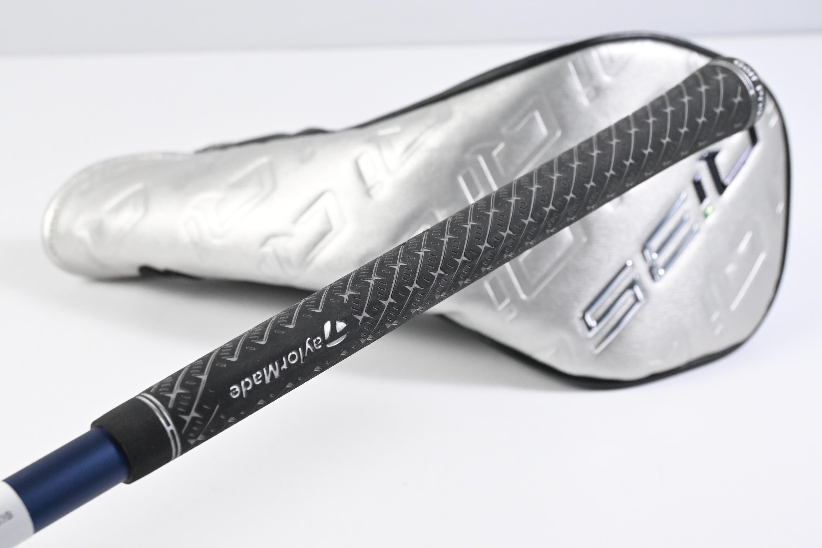 Taylormade Qi35 LS Driver / 8 Degree / Regular Flex Fujikura Ventus Blue 5 Shaft