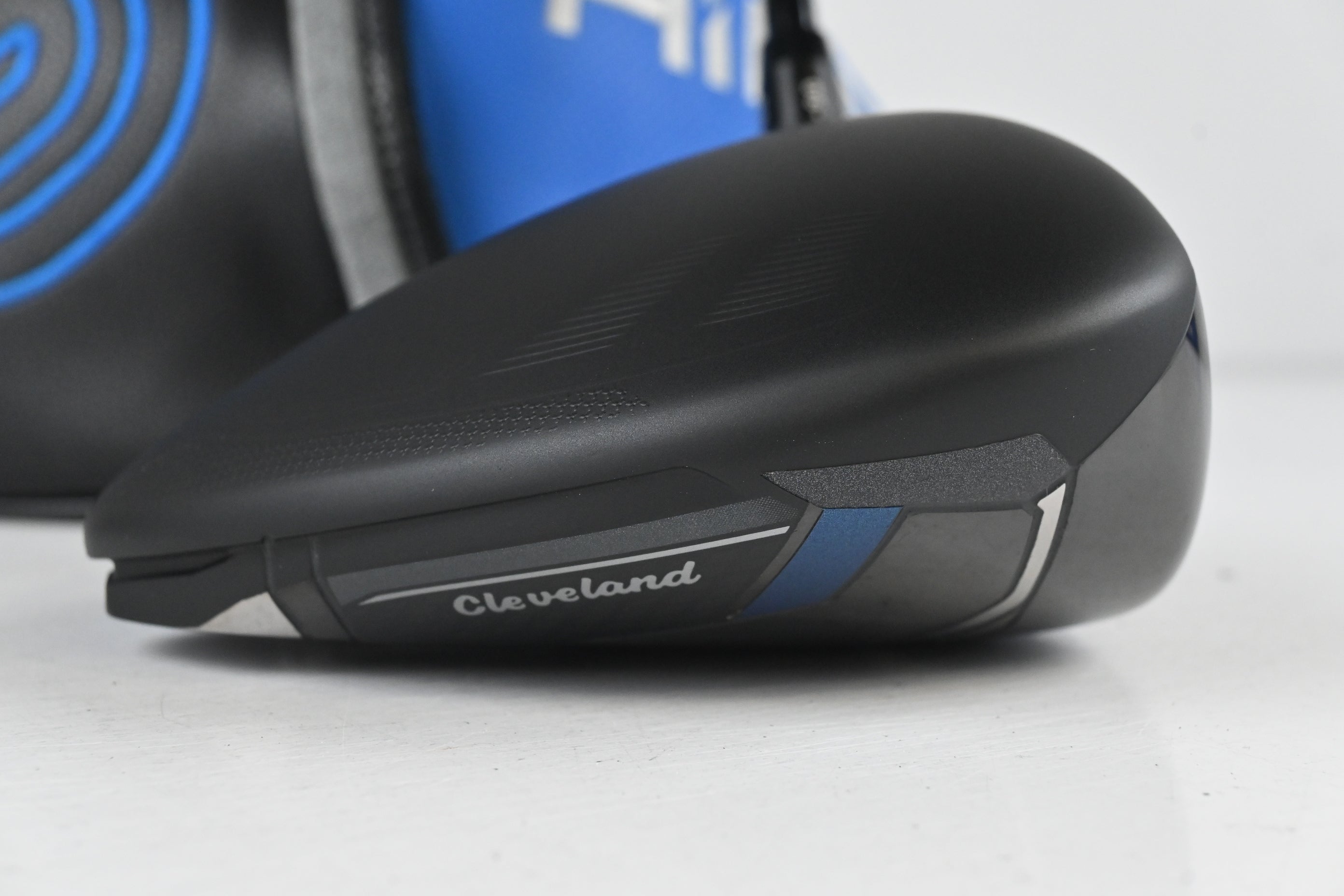 Cleveland HiBore XL 2025 Driver / 9-12 Degree / Regular Flex Tensei AV Blue 55