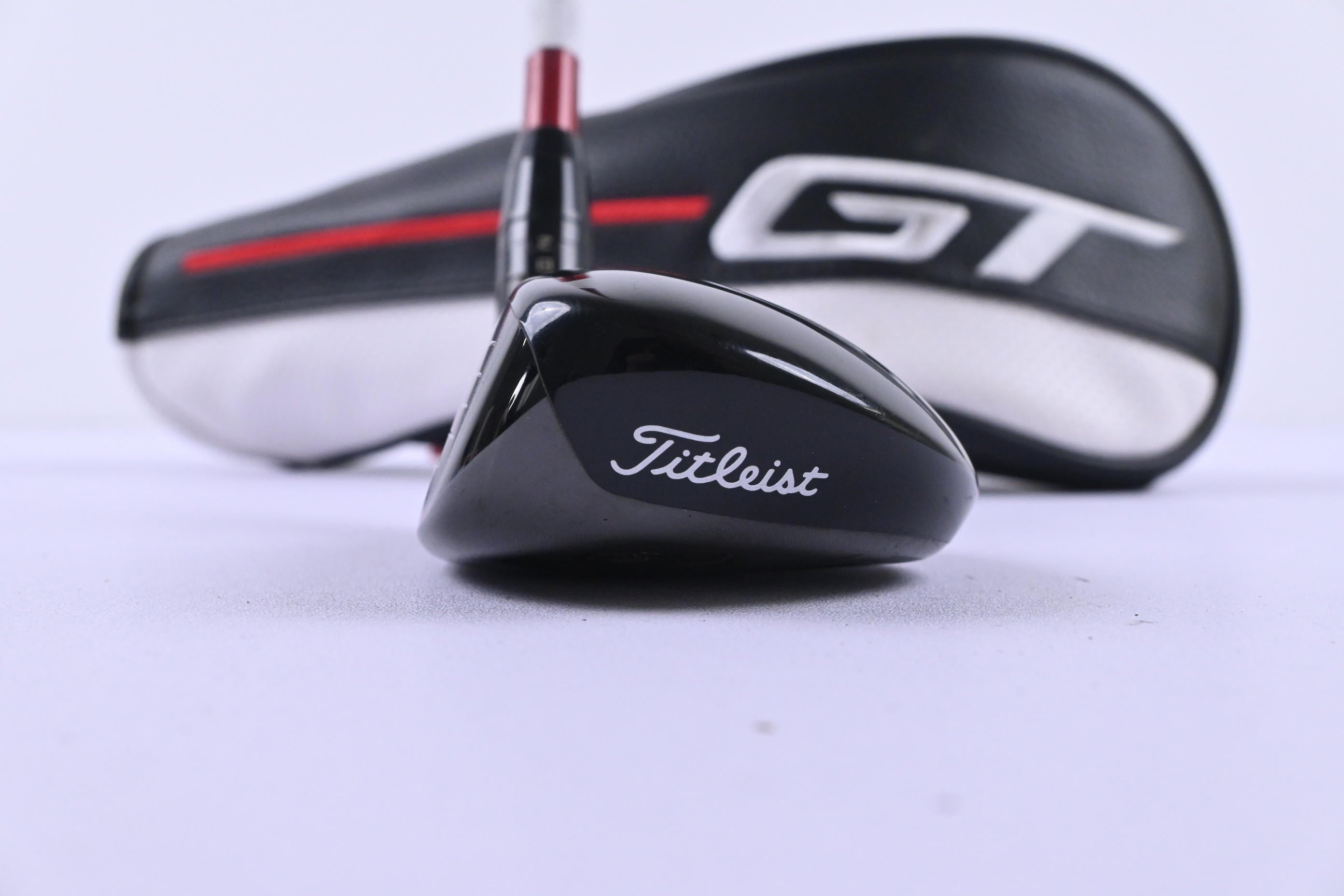 Left Hand Titleist GT2 #4 Hybrid / 21 Degree / Regular Flex Denali Red 60 Shaft