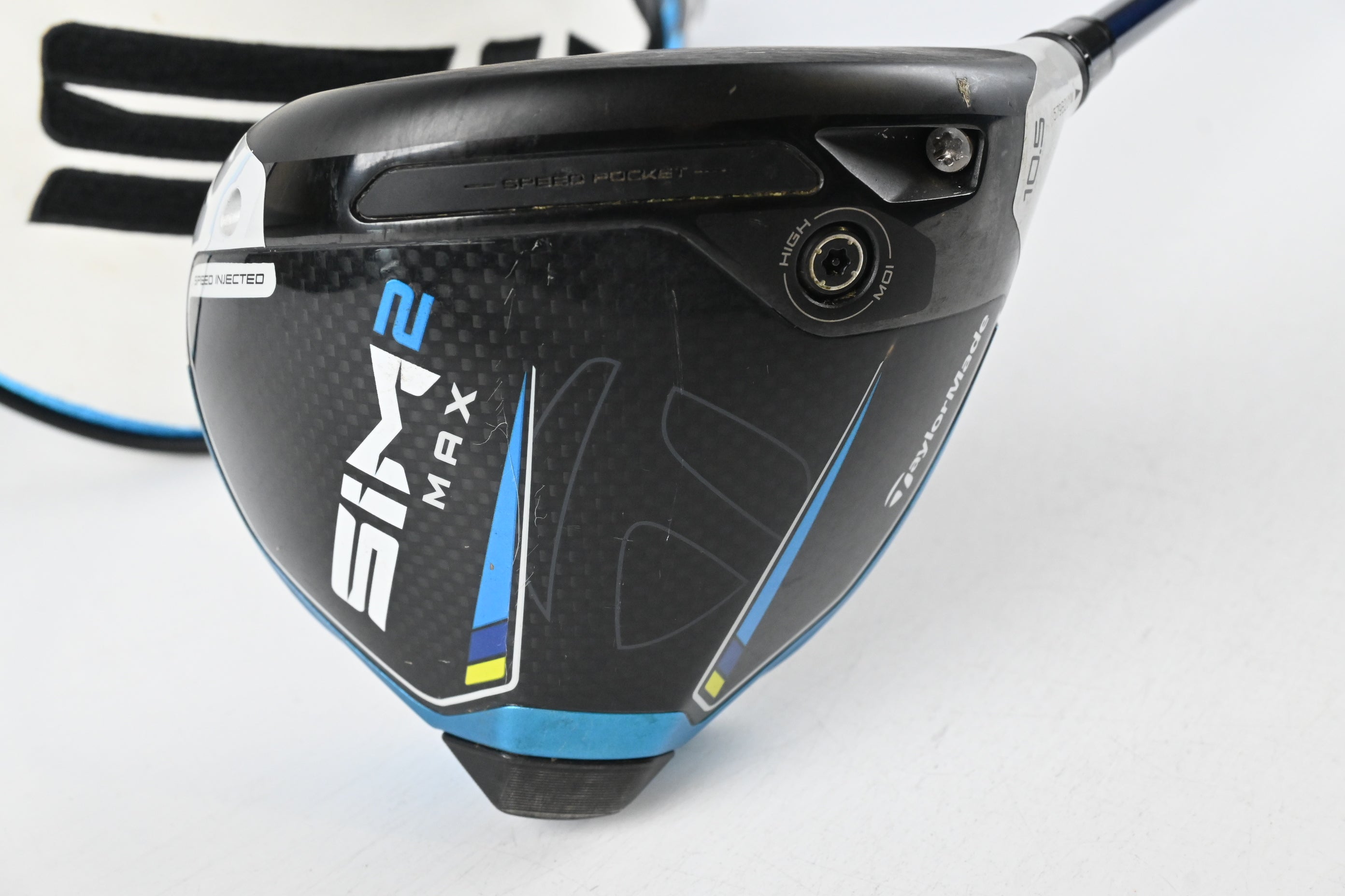 Taylormade SIM2 Max Driver / 10.5 Degree / Regular Flex Fujikura Ventus Blue 5