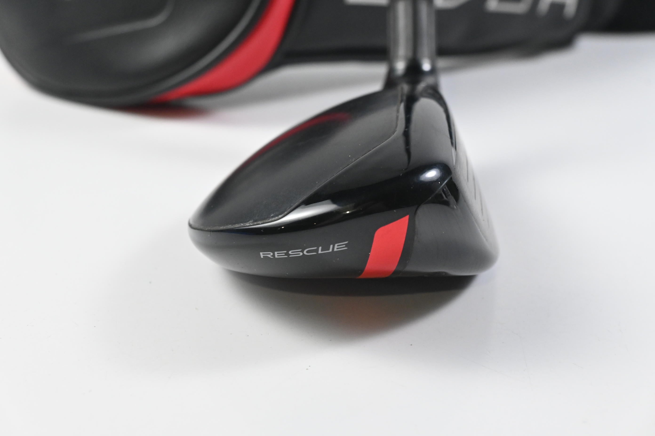 Taylormade Stealth #4 Hybrid / 22 Degree / Regular Flex Fujikura Ventus Red 6