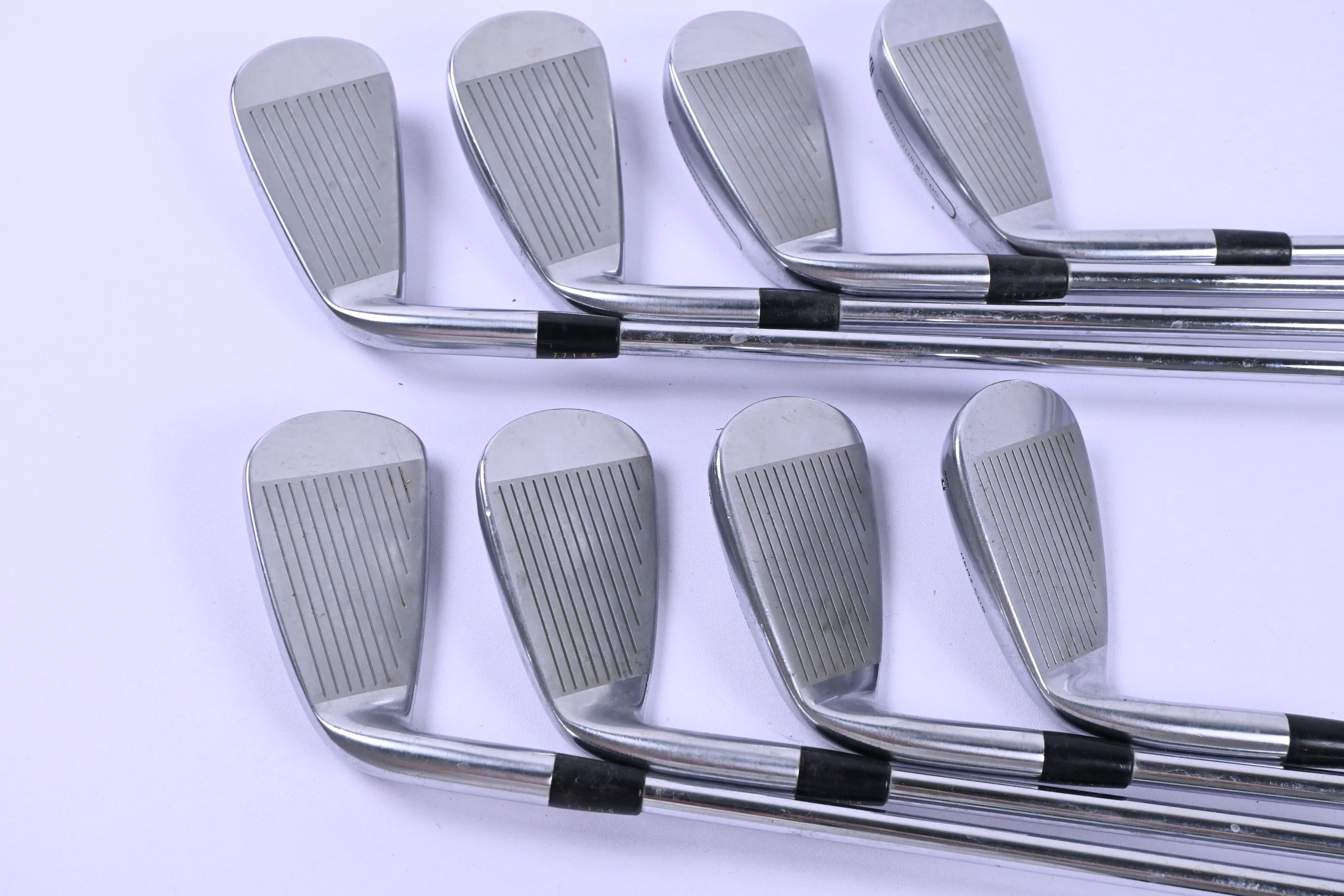 Mizuno MX-900 Irons / 3-PW / Regular Flex Dynamic Gold Lite R300 Shafts