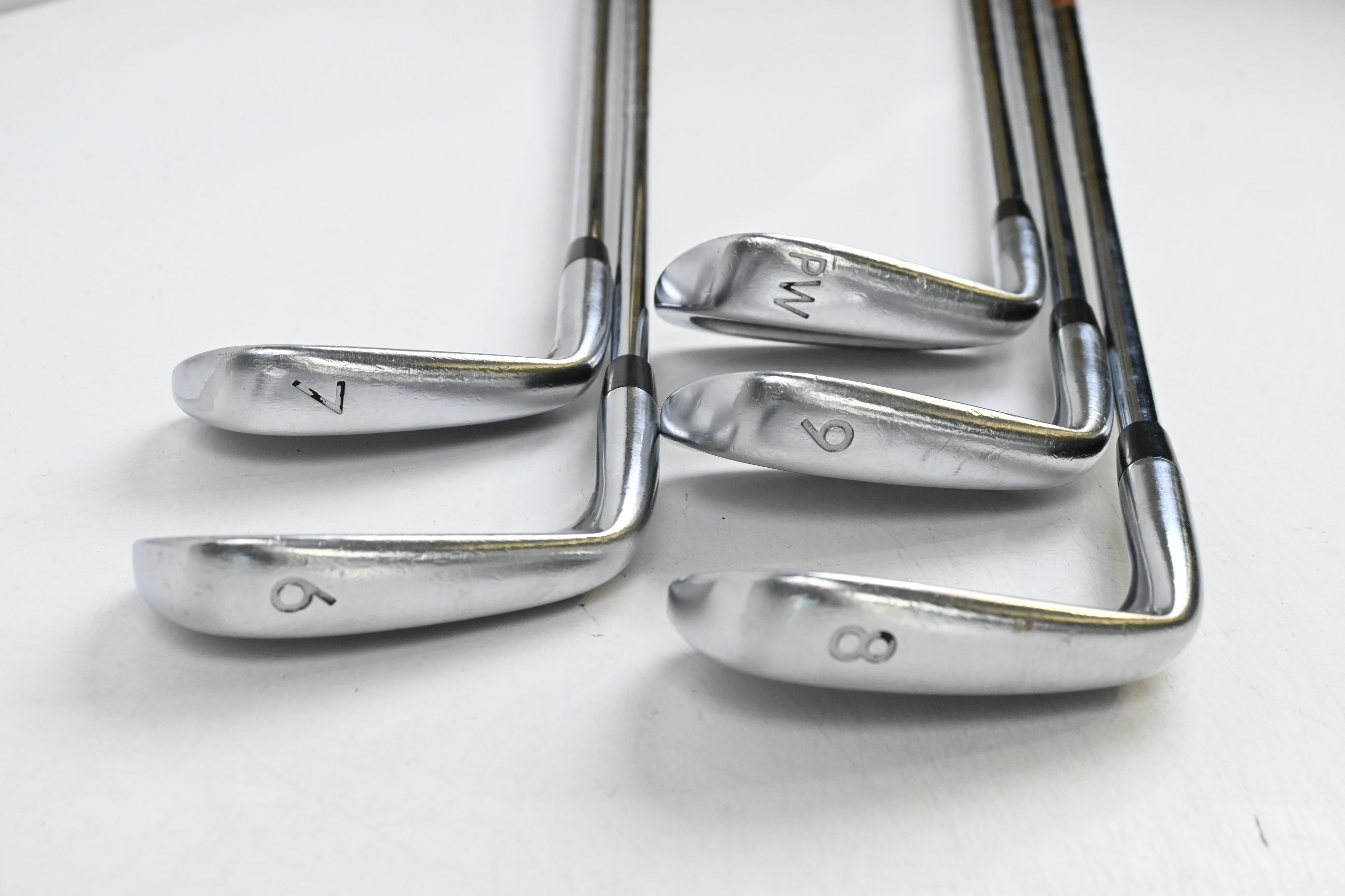 Maxfli Revolution Red Dot Irons / 6-PW / Stiff Flex Dynalite Gold Steel Shafts