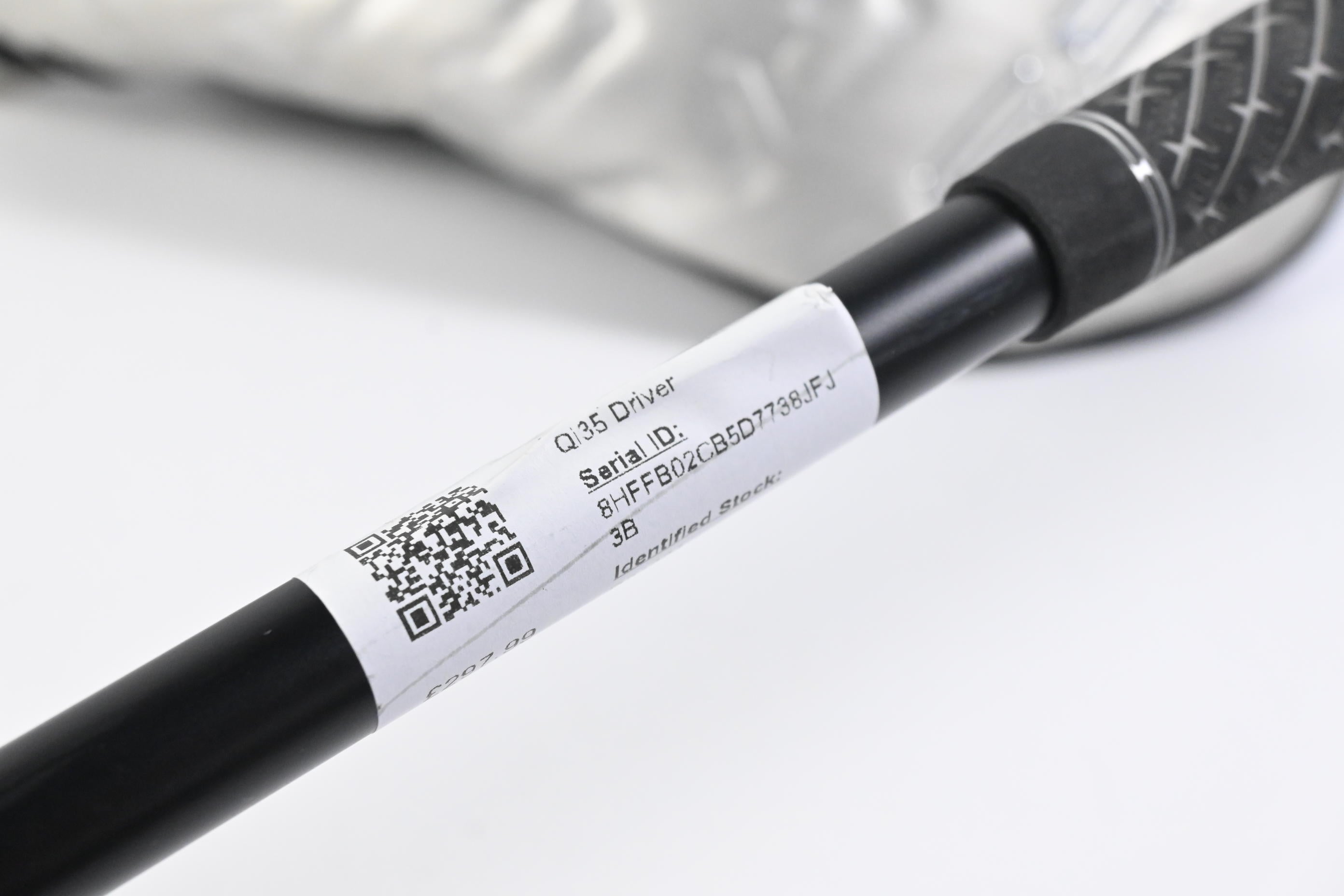 Taylormade Qi35 Driver / 9 Degree / Regular Flex Fujikura AIRSPD 50 Shaft