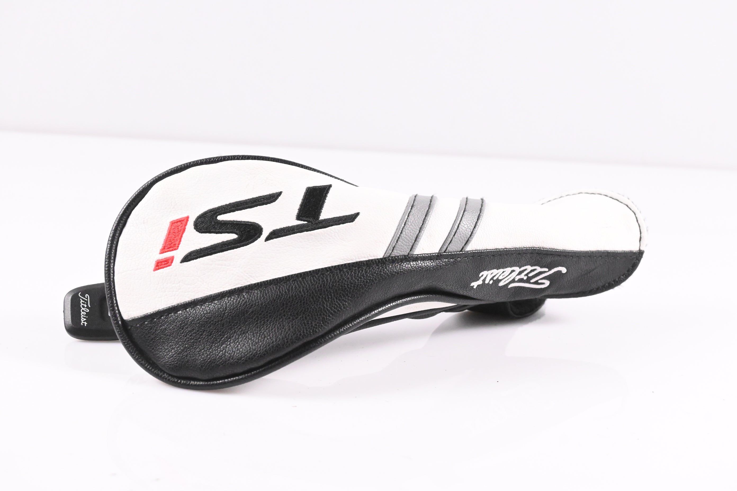 Titleist TSi3 #2 Hybrid / 18 Degree / Stiff Flex Project X Evenflow Blue 85