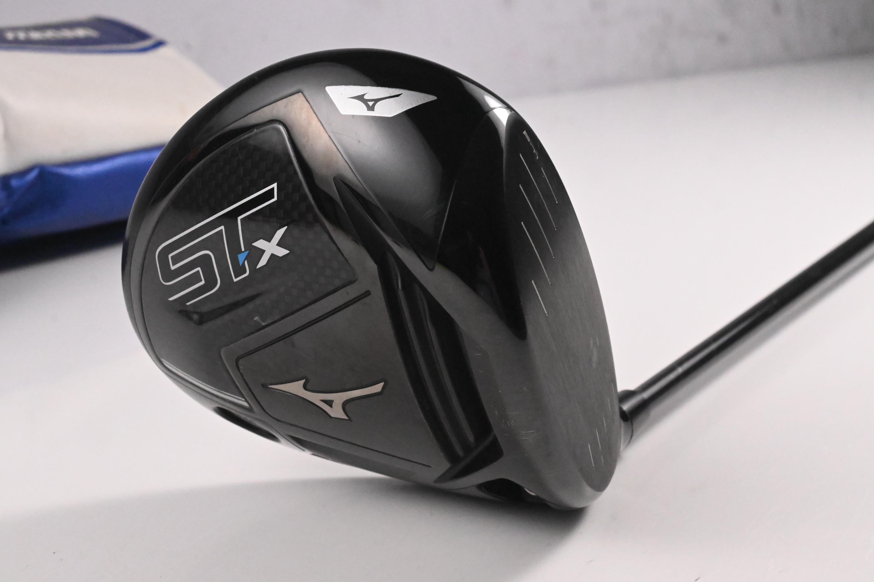 Mizuno ST-X Driver / 10.5 Degree / Stiff Flex Diamana D+ White 60 Shaft