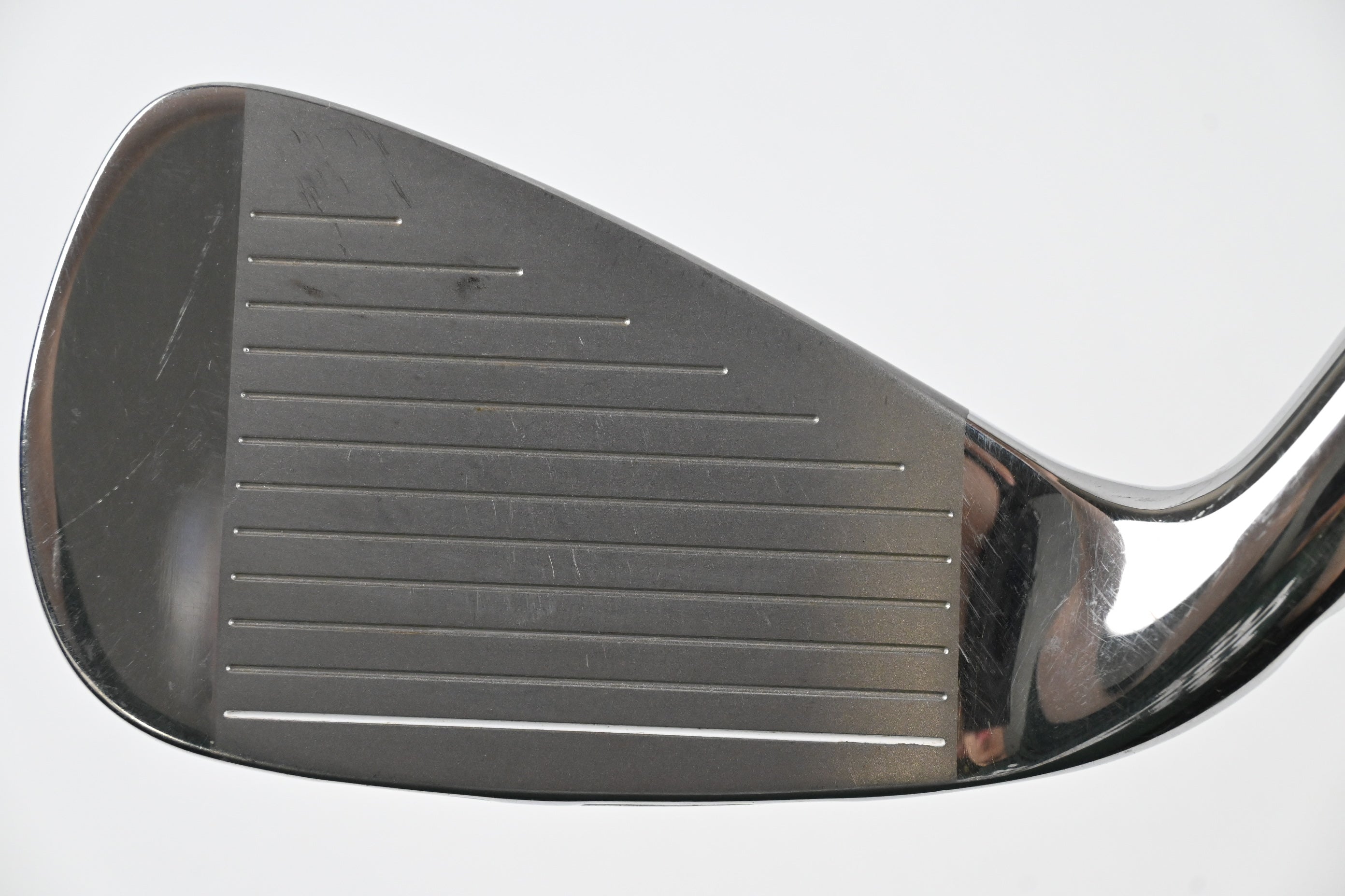 Wilson D9 #4 Iron / 18 Degree / Regular Flex KBS MAX Ultralite Shaft
